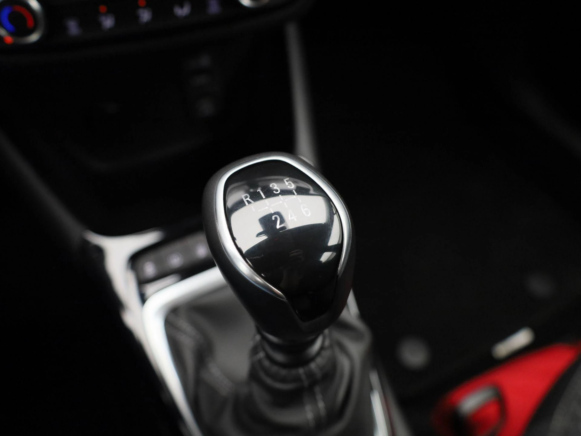 Opel-Crossland-image-25