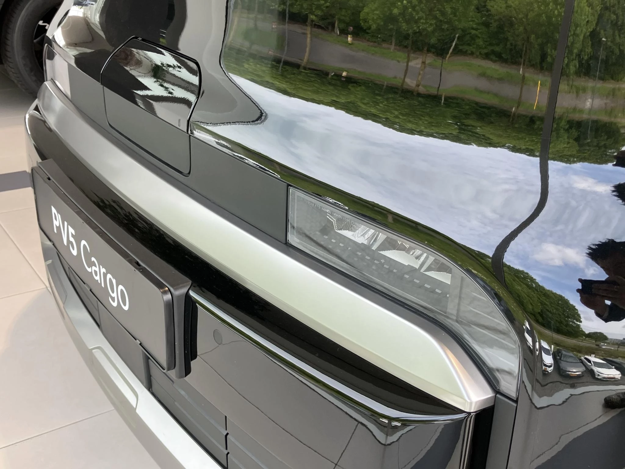 Kia-PV5-image-7