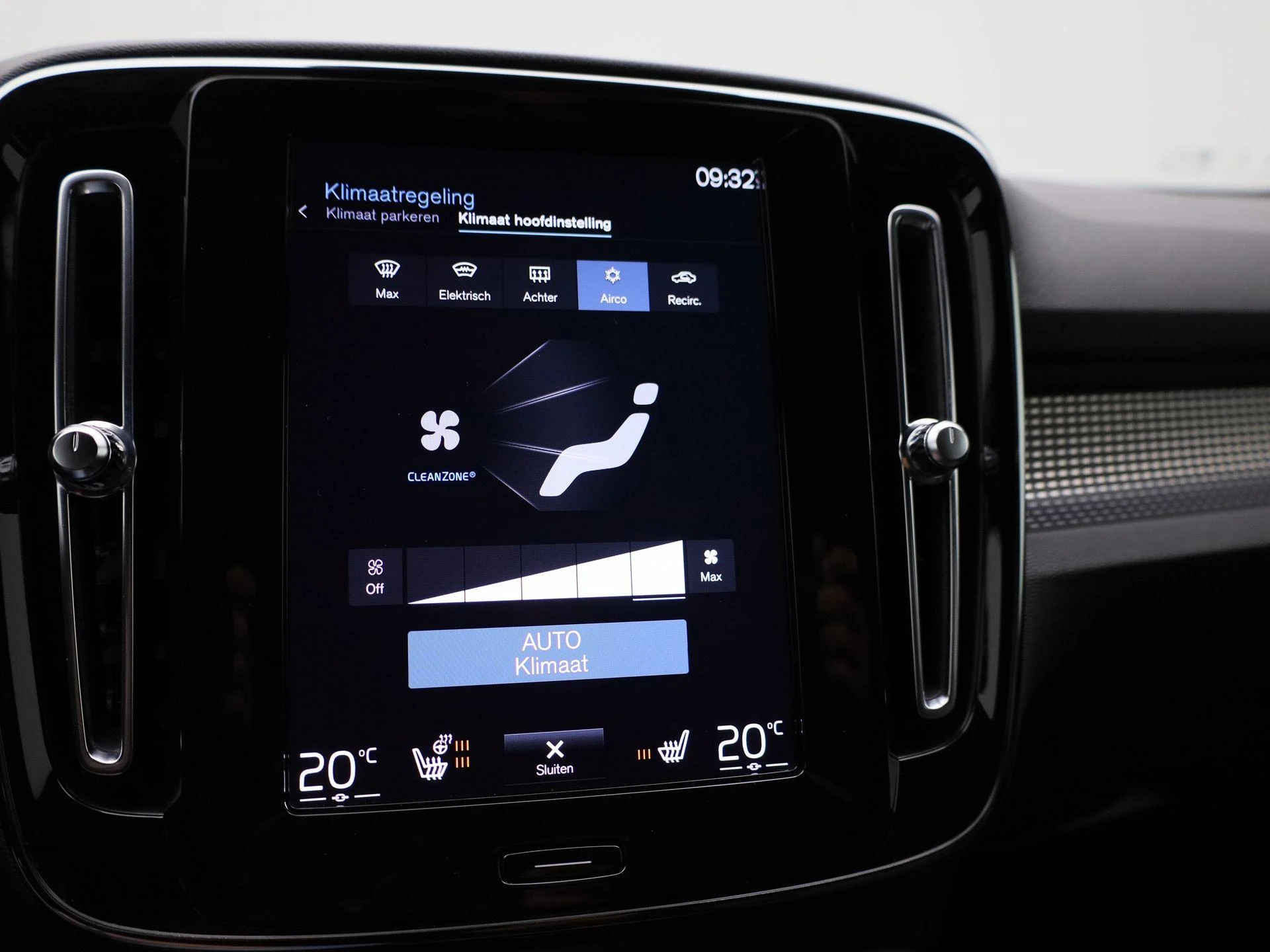 Volvo-XC40-image-27