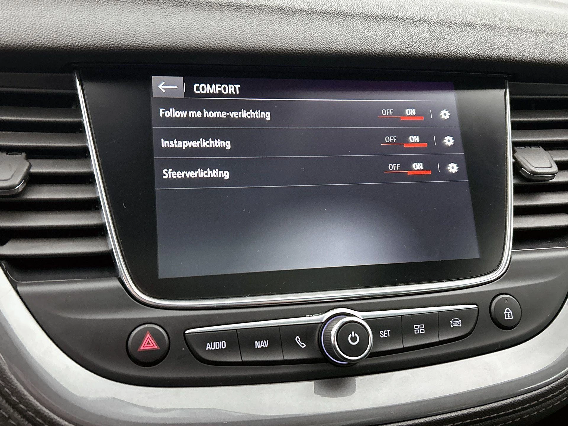 Opel-Grandland X-image-12