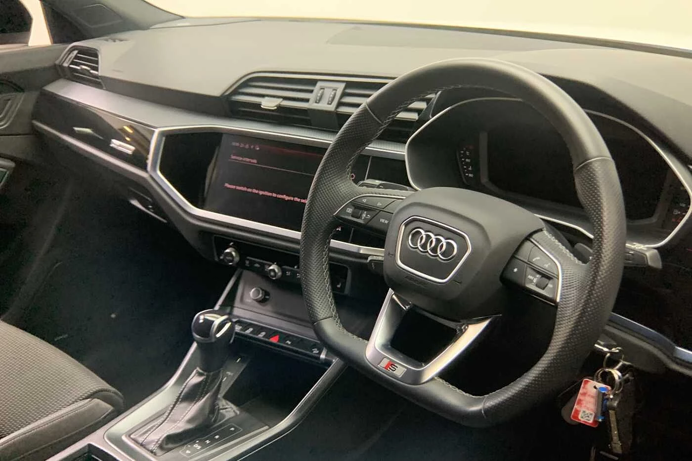 Audi-Q3-image-5