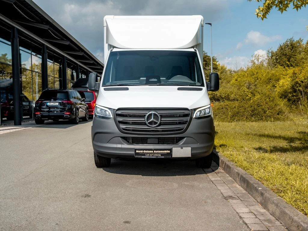 Mercedes-Benz-Sprinter 317-image-3