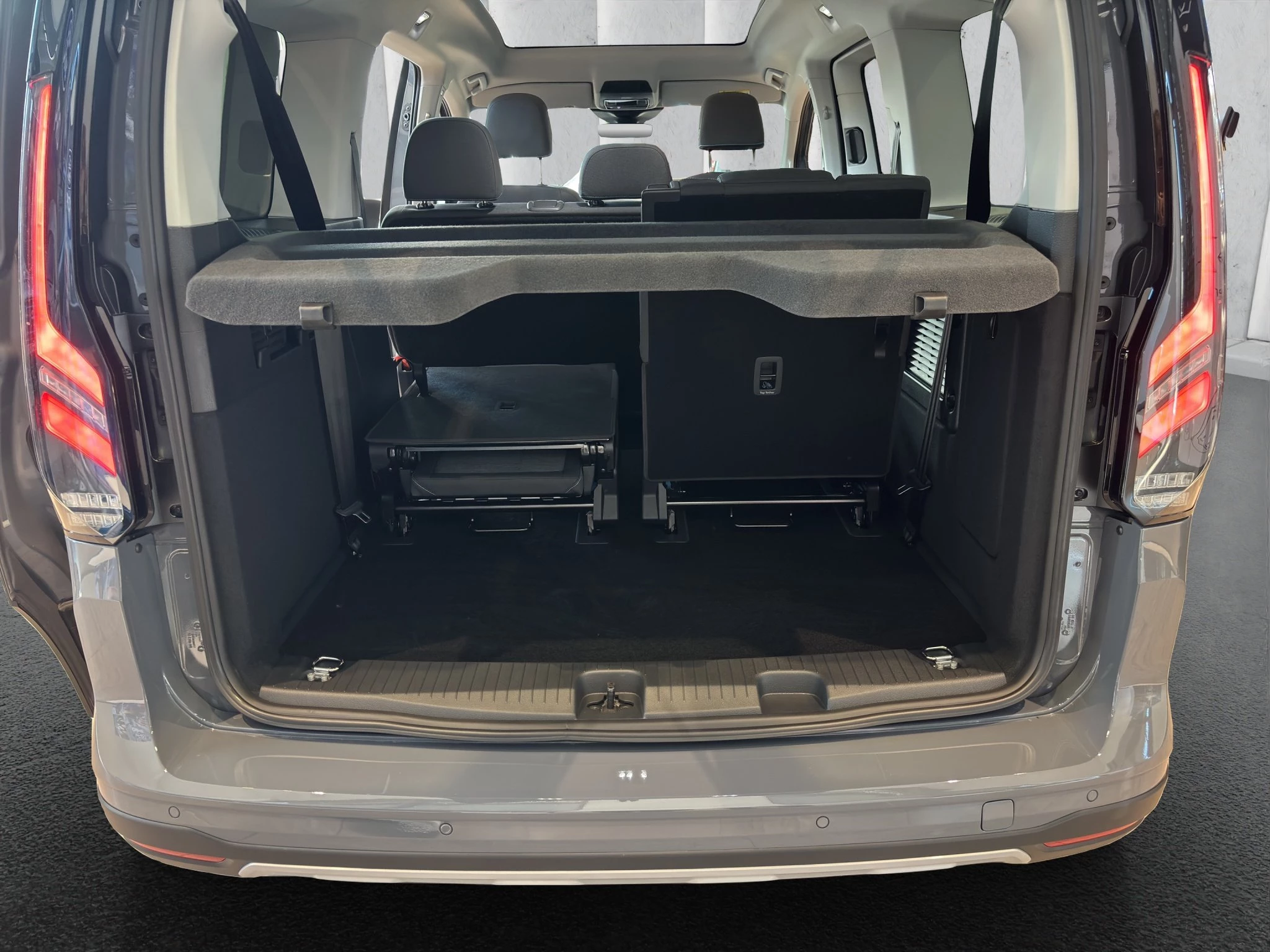Ford Tourneo Connect Grand Active 1.5 EcoBoost PHEV