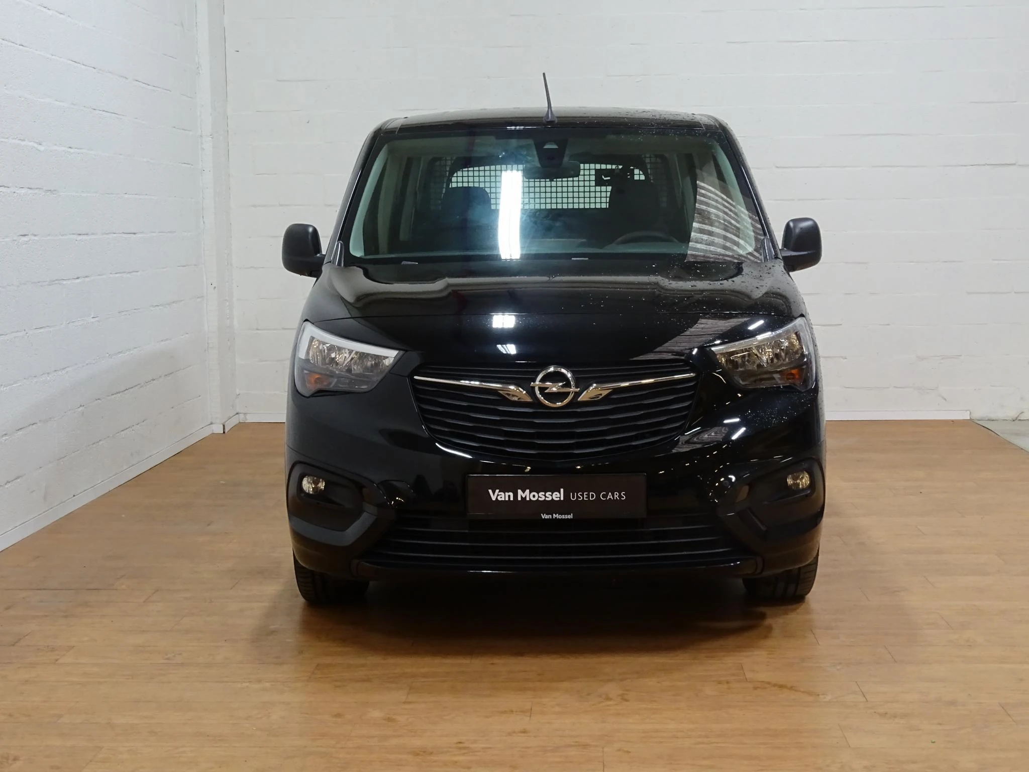 Opel-Combo-image-9