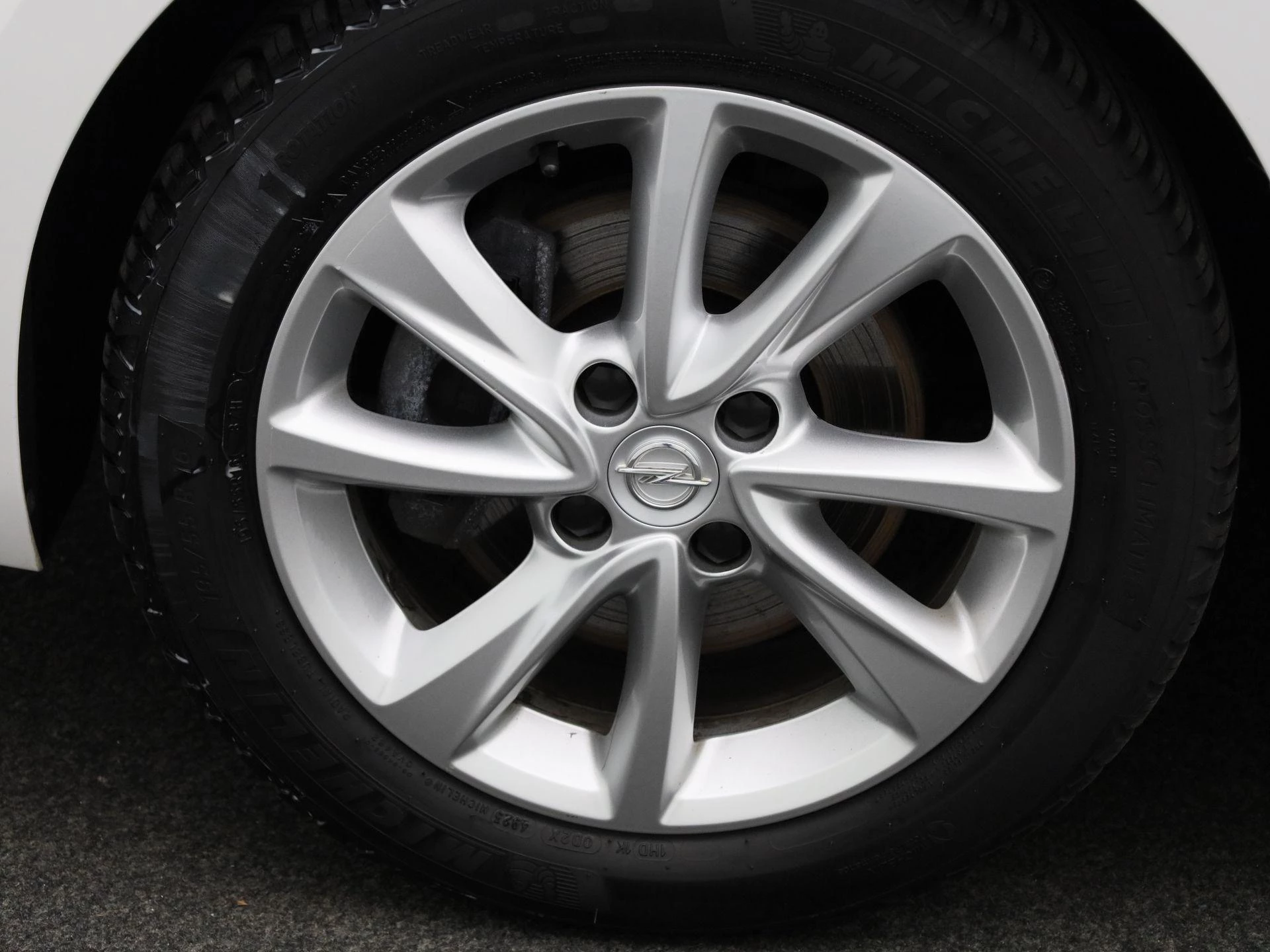 Opel-Corsa-image-11
