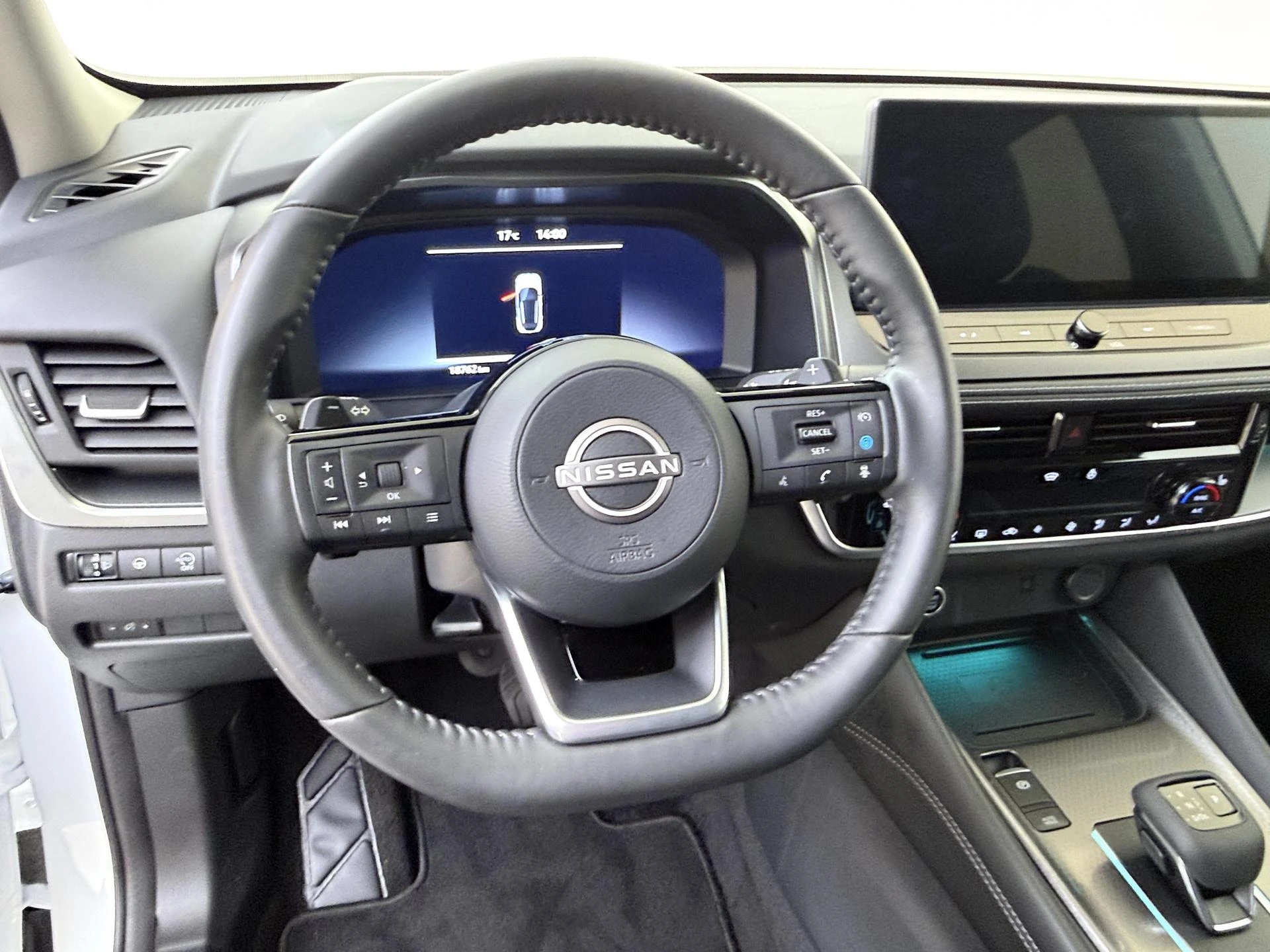 Nissan-QASHQAI-image-9