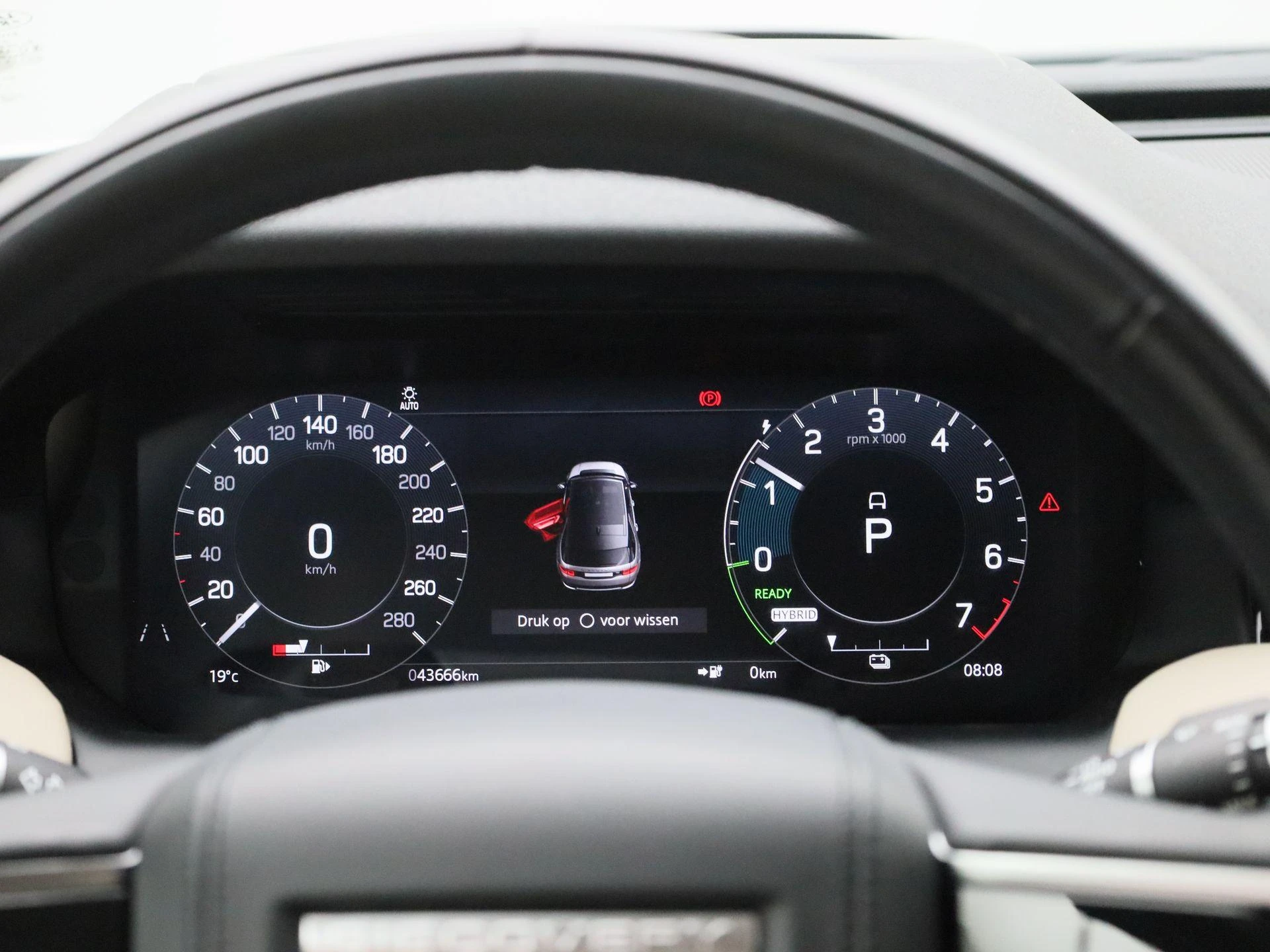 Land Rover-Discovery Sport-image-7