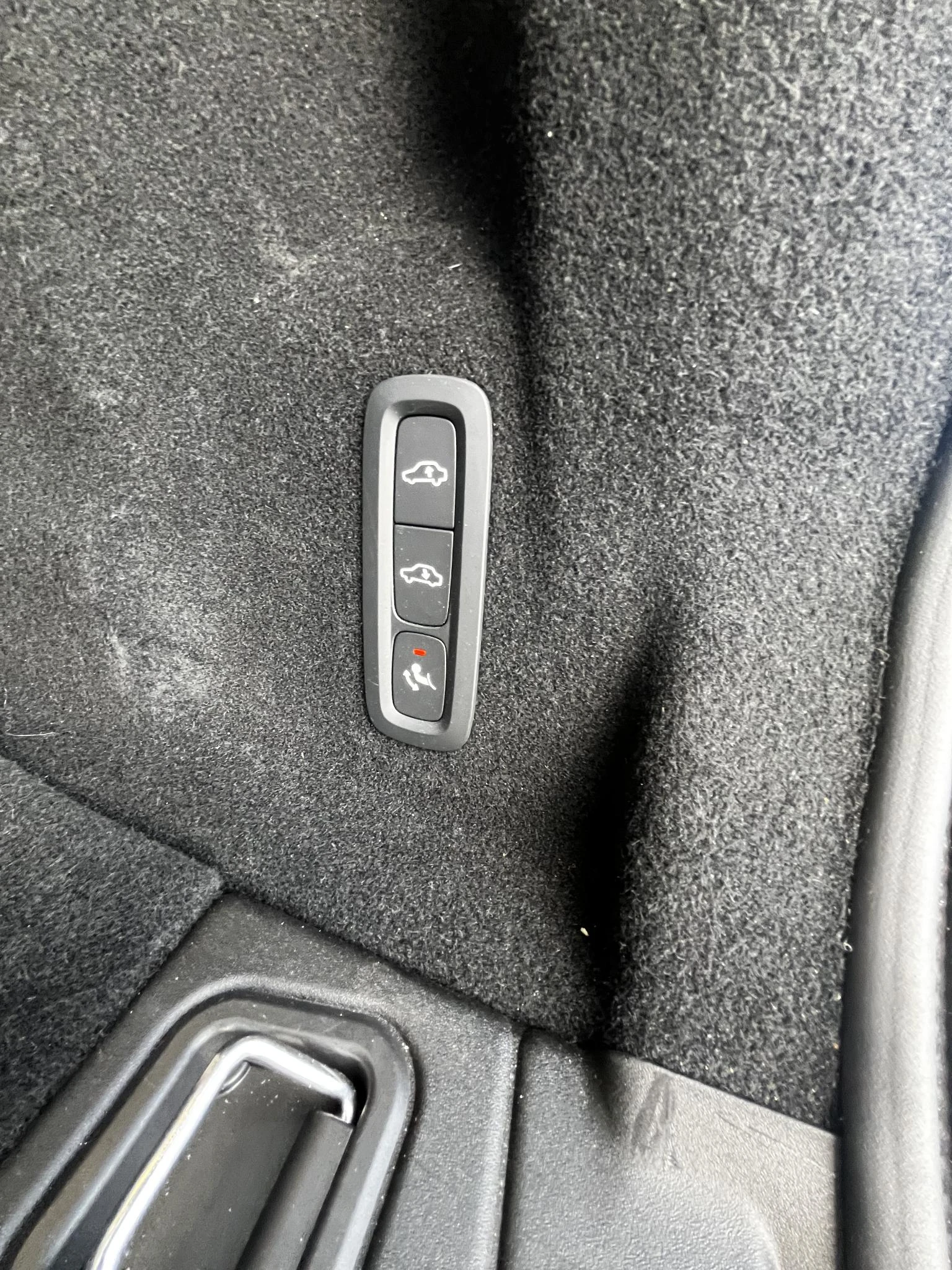 Volvo-XC60-image-10