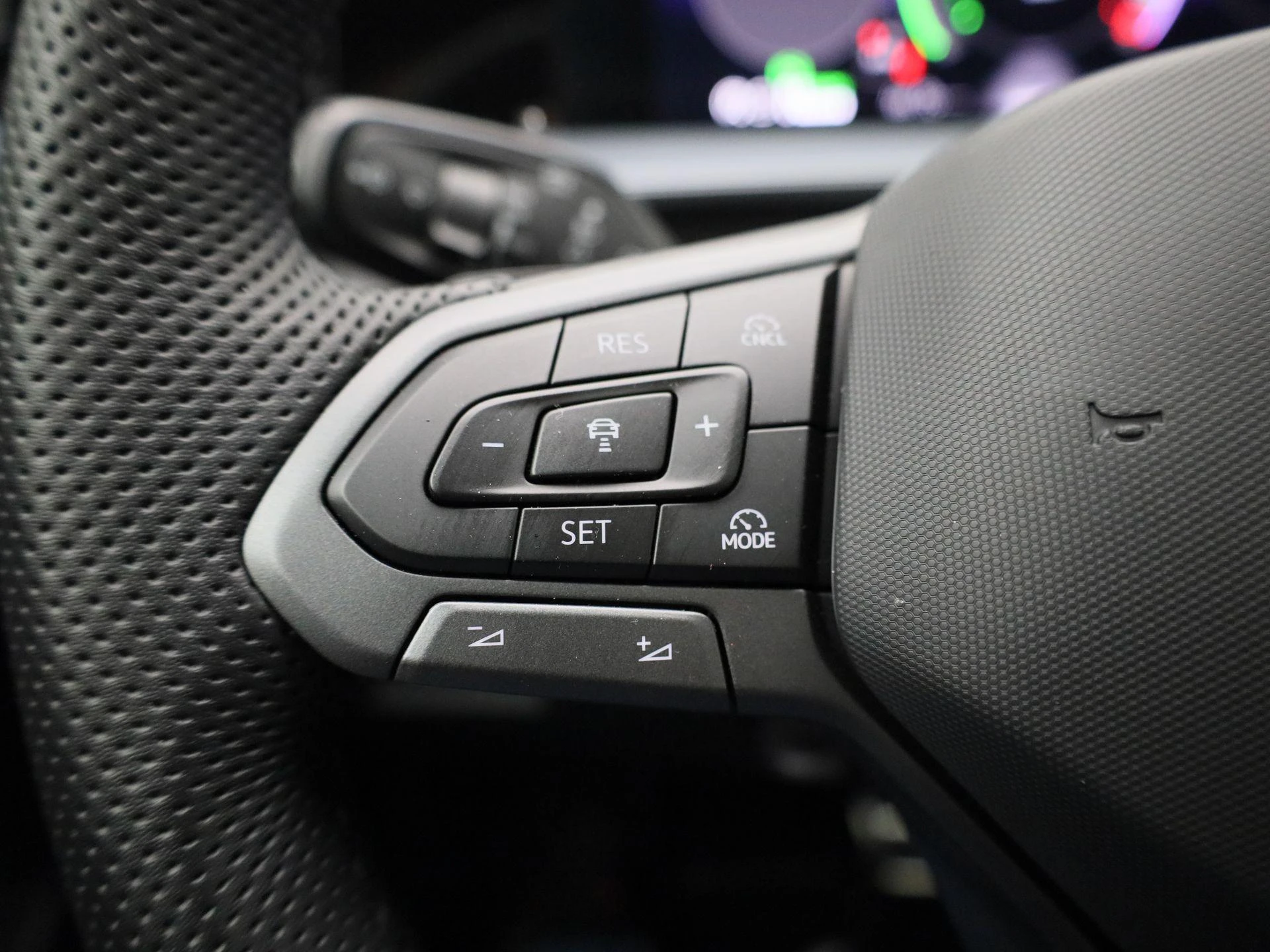 Volkswagen Tayron 1.5 eHybrid R-Line Edition 204 PK|