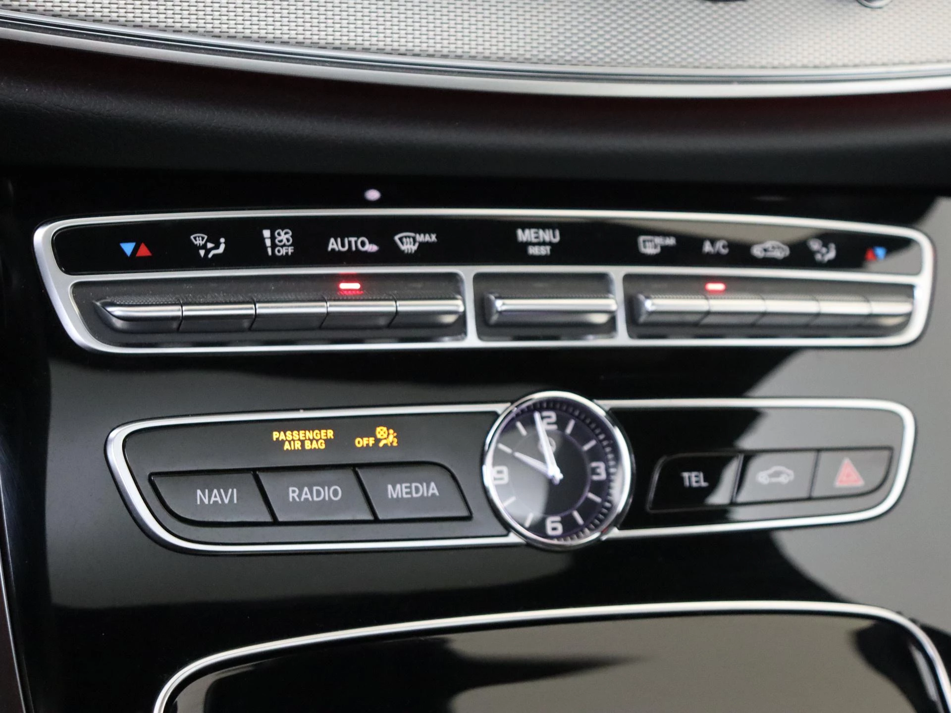 Mercedes-Benz-E-Klasse-image-27