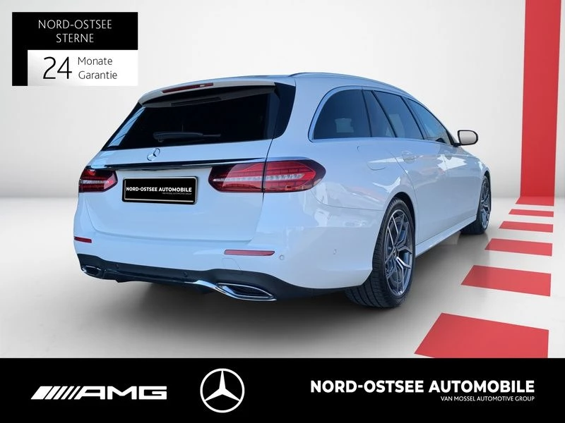 Mercedes-Benz E-Klasse 200 T AMG LINE SHZ PDC AHK TOTW LED KEYFREE AMG LineW214 E 200 T AMG LINE SHZ PDC AHK TOTW LED KEYFREE AMG Line