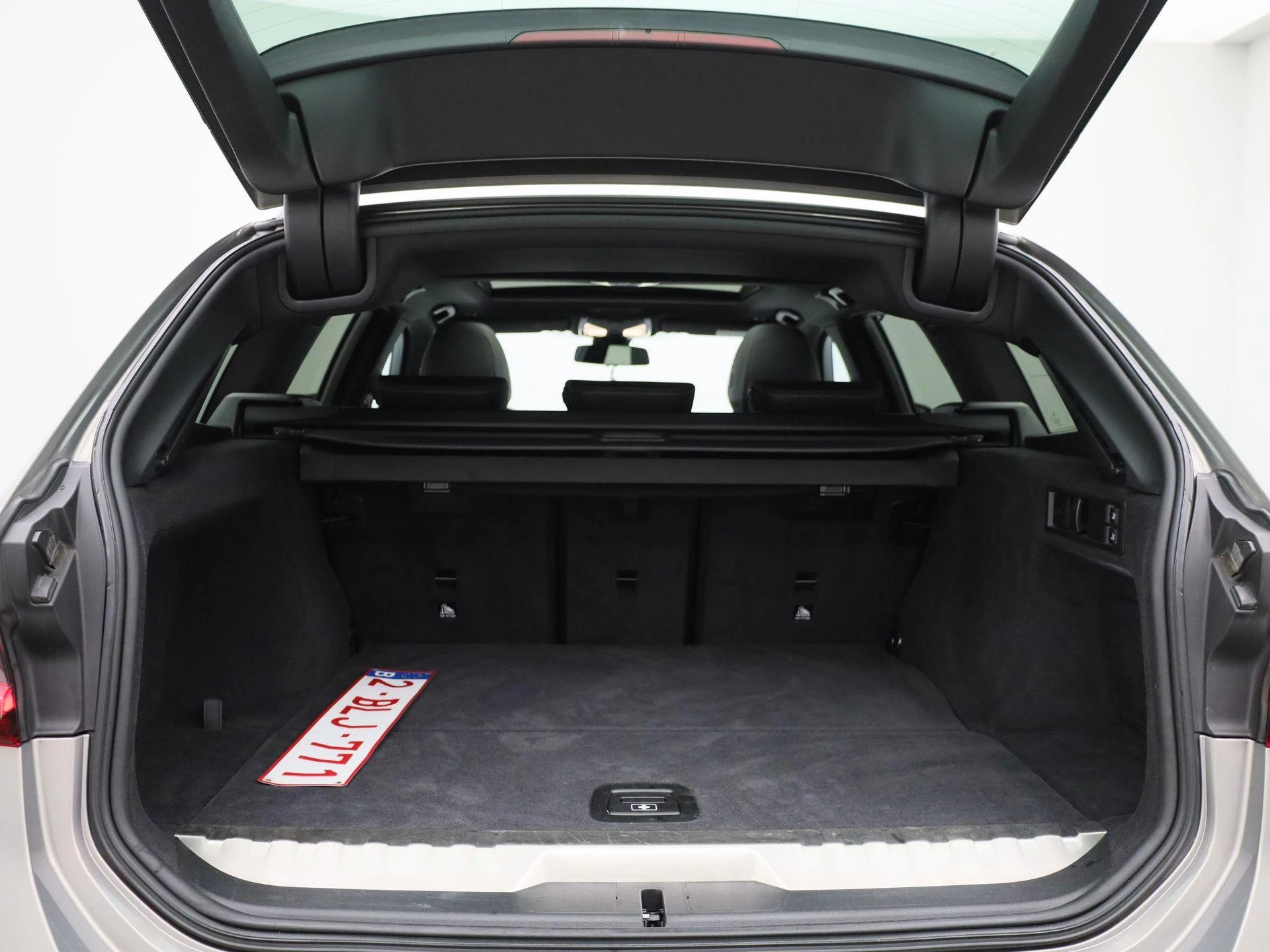 BMW-3 Serie-image-14