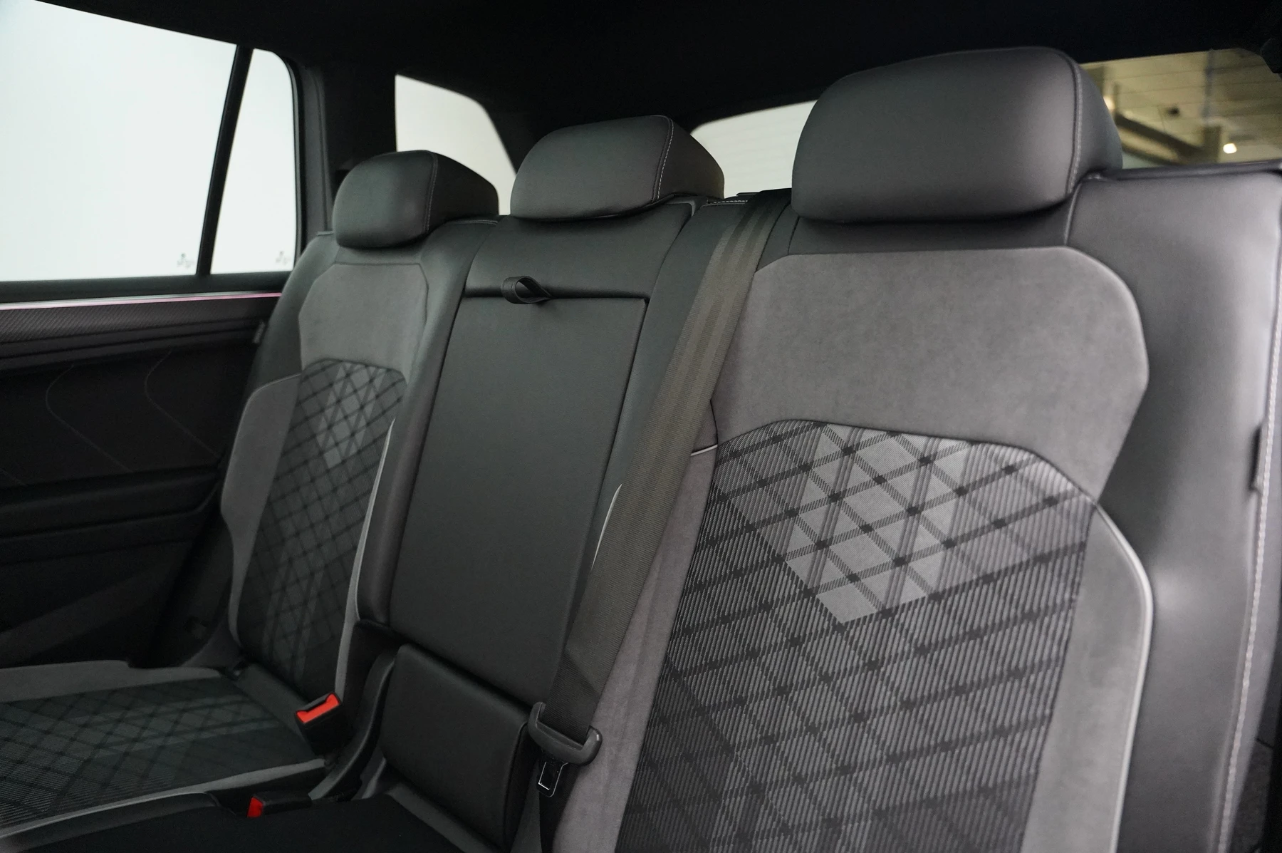Volkswagen-Tiguan Allspace-image-34