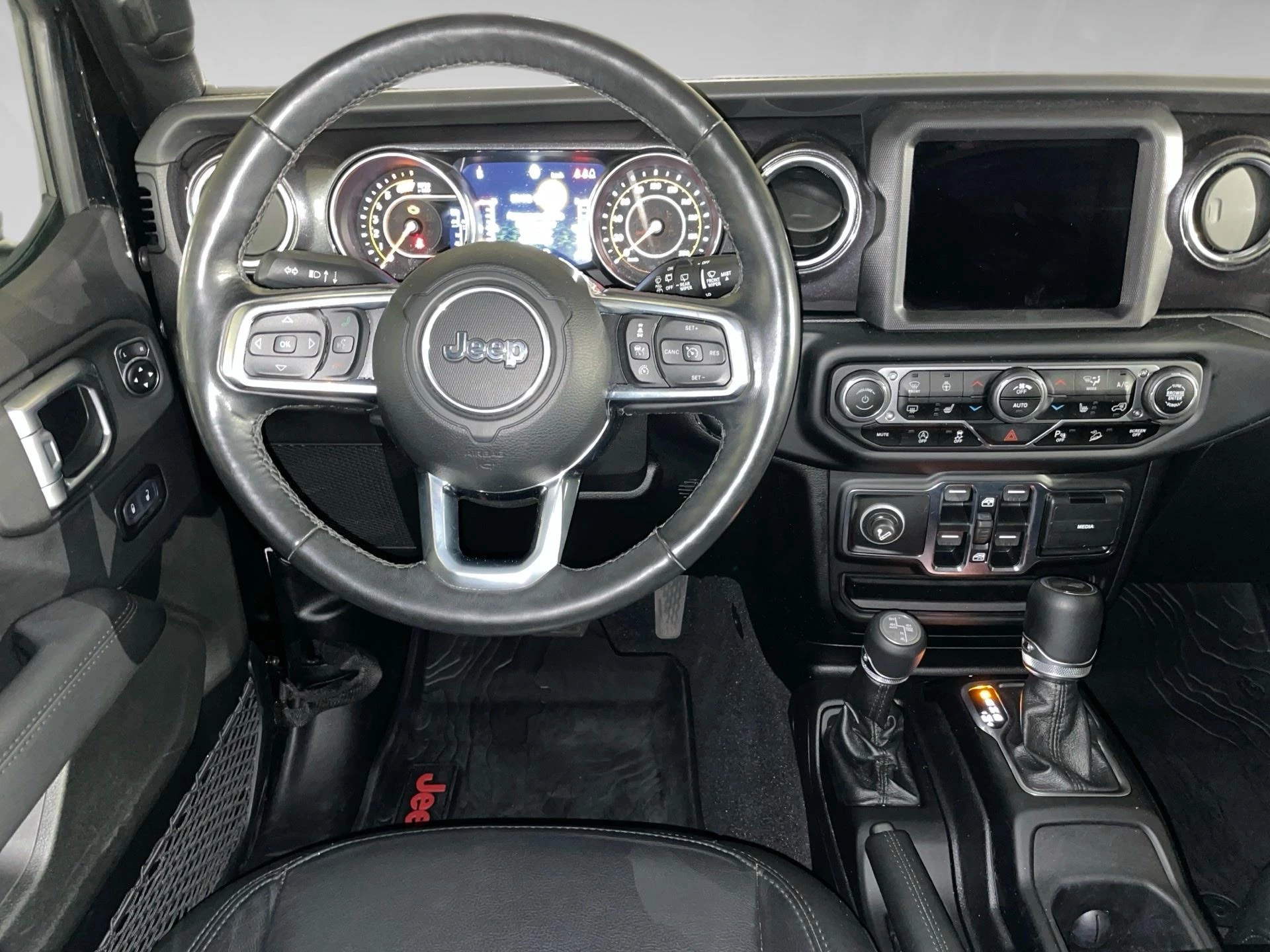 Jeep-Wrangler-image-4