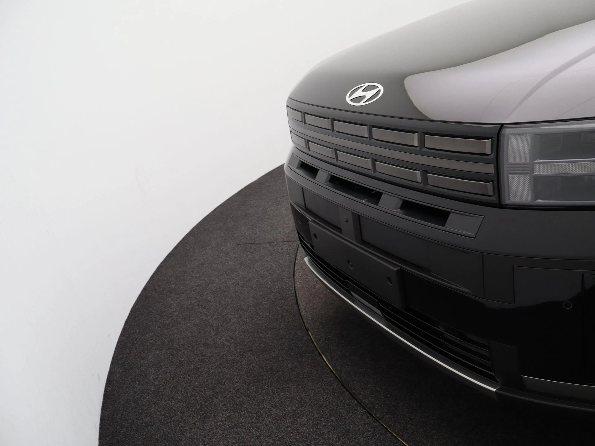 Hyundai-Santa Fe-image-38