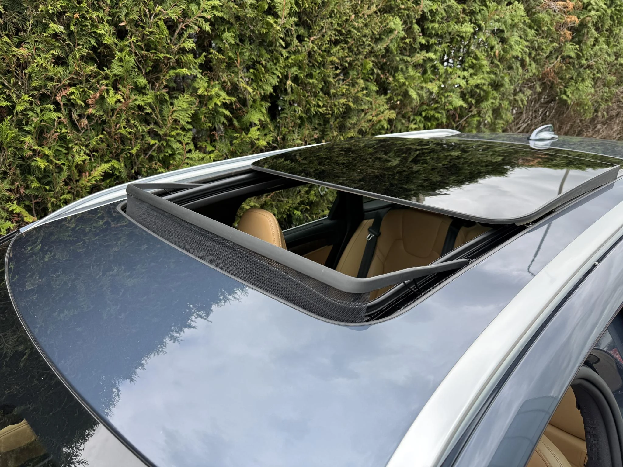 Volvo-V90-image-30