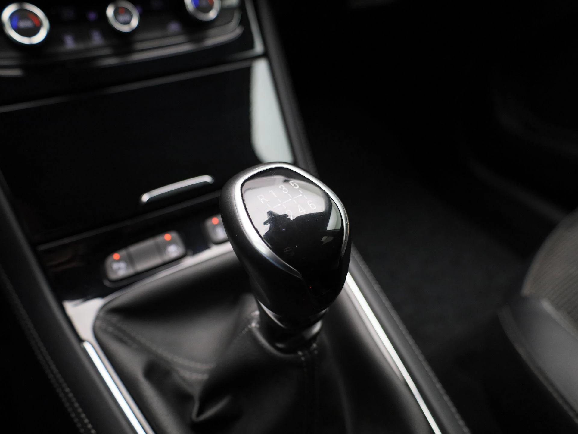 Opel-Grandland-image-22