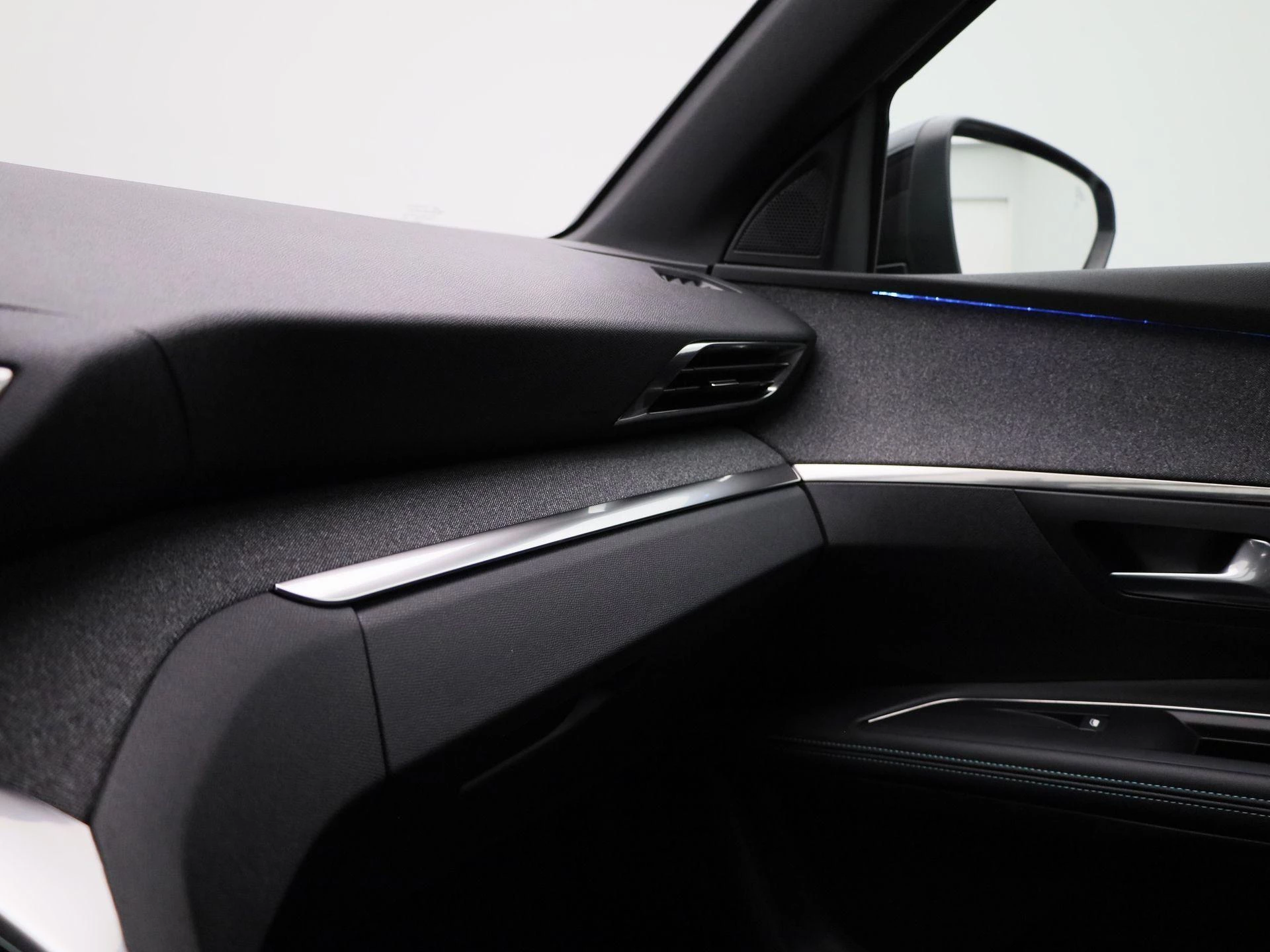 Peugeot-5008-image-29