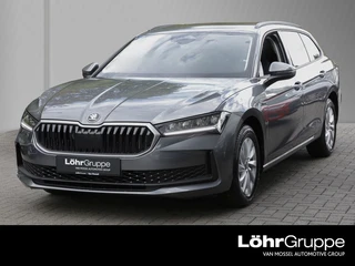 Škoda Superb Combi 2.0 TDI DSG Essence AHK, RFK, ACC, Navi., 16"Alu.,