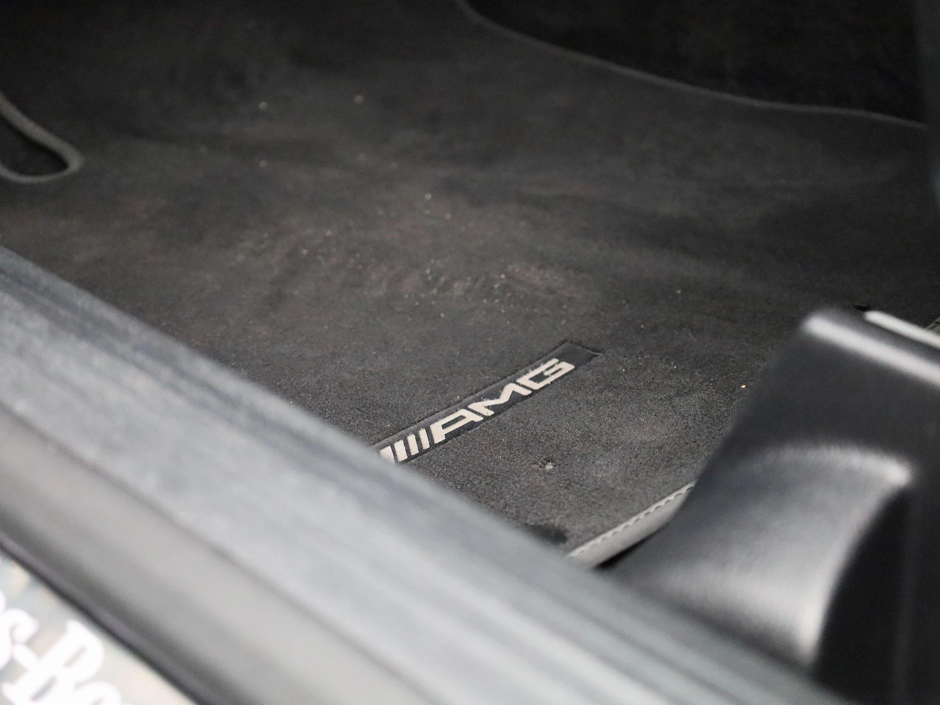 Mercedes-Benz-B-Klasse-image-42