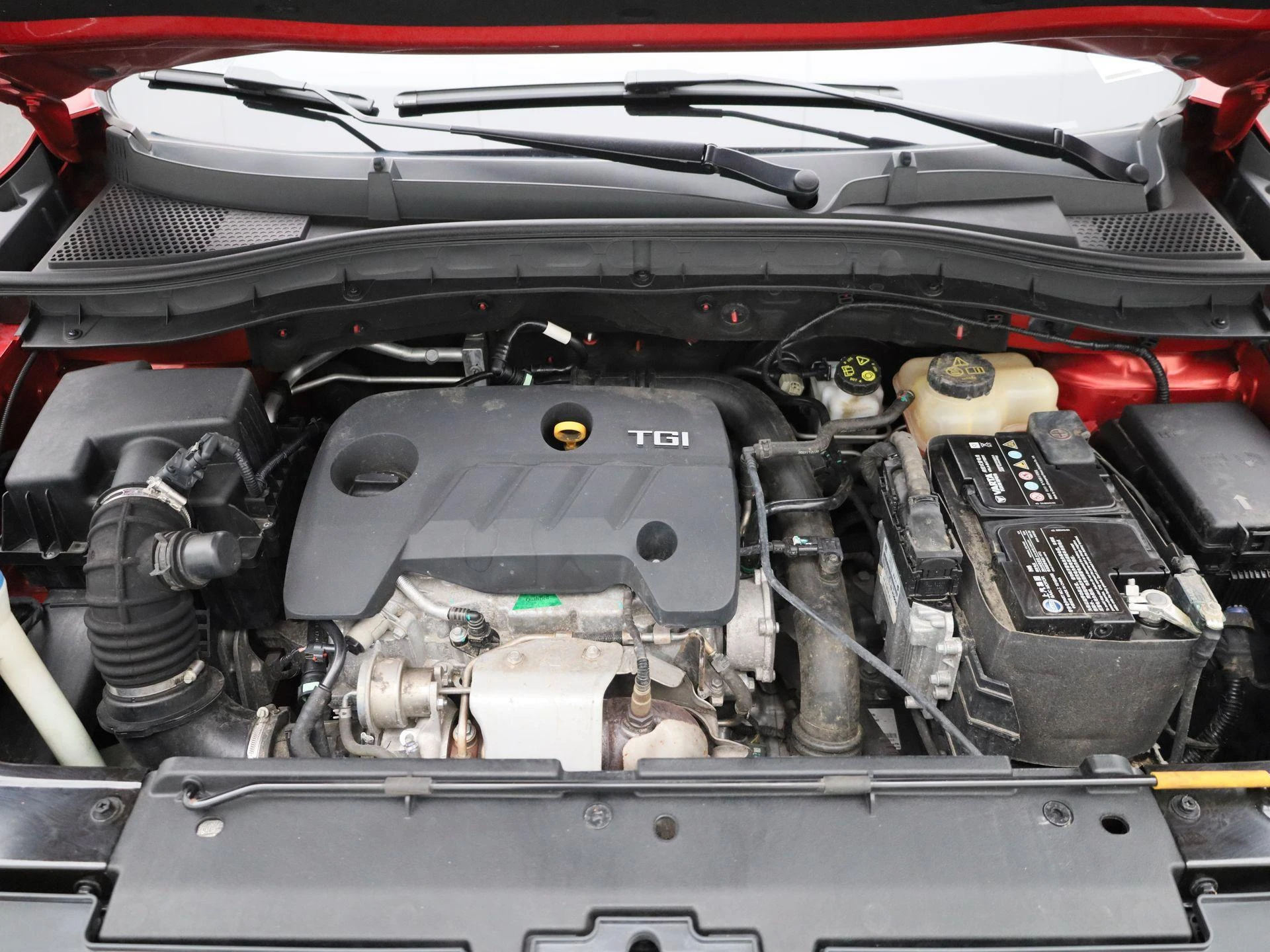 MG-ZS-image-40