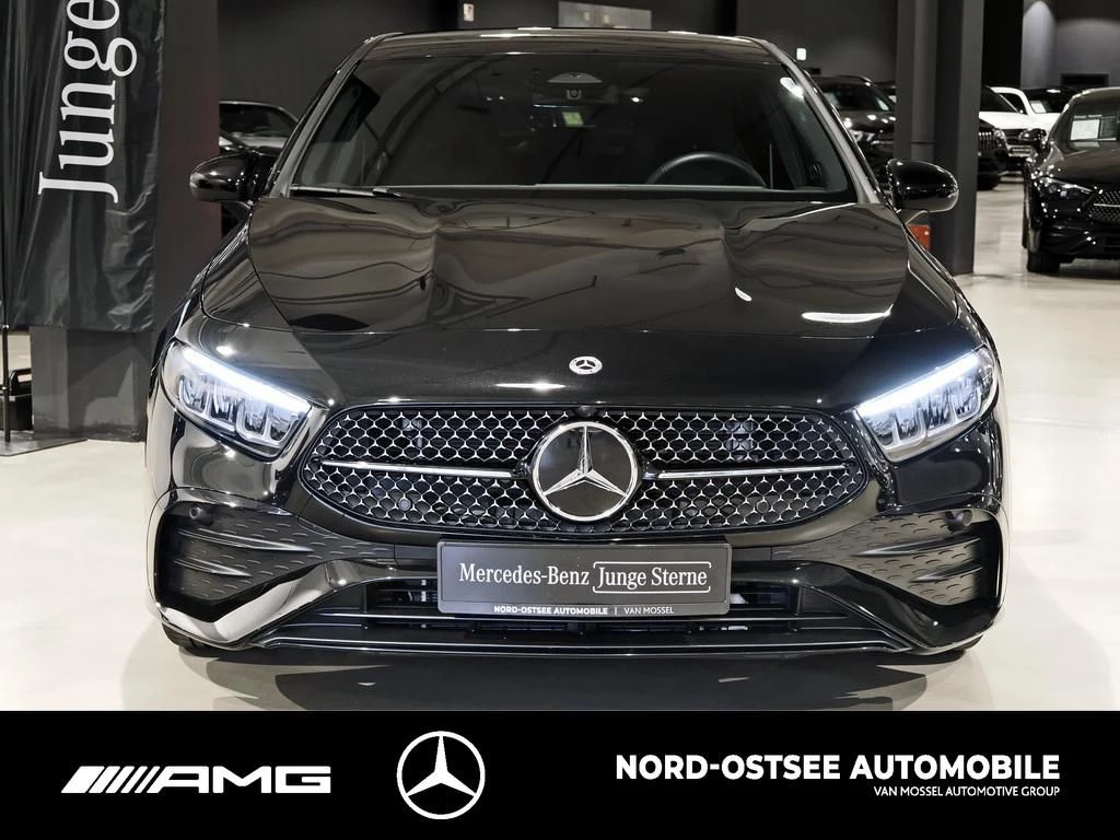Mercedes-Benz A-Klasse 200 AMG ADV.+ NIGHT SHZ MBUX AMG Line
