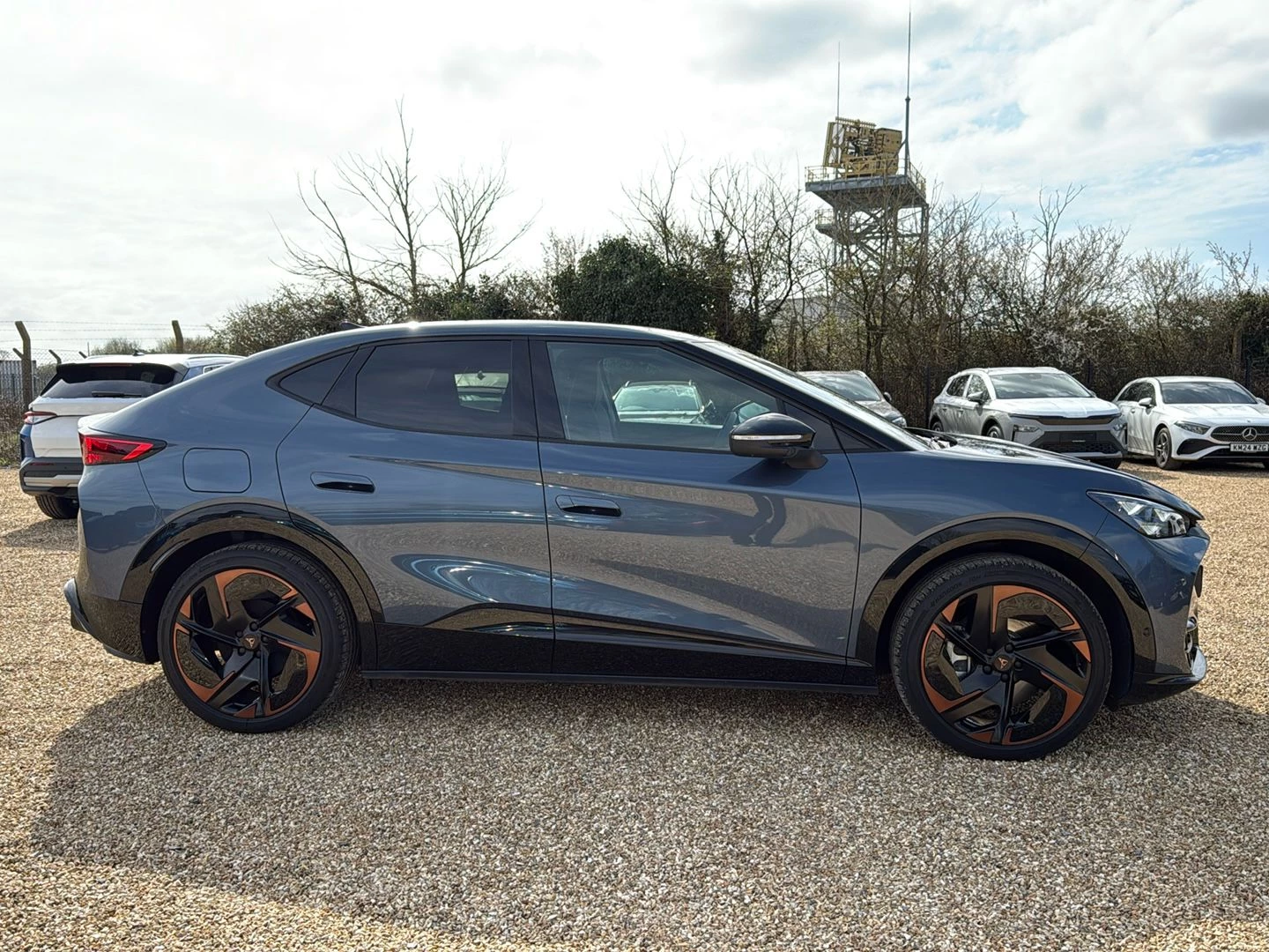 CUPRA-Tavascan-image-9