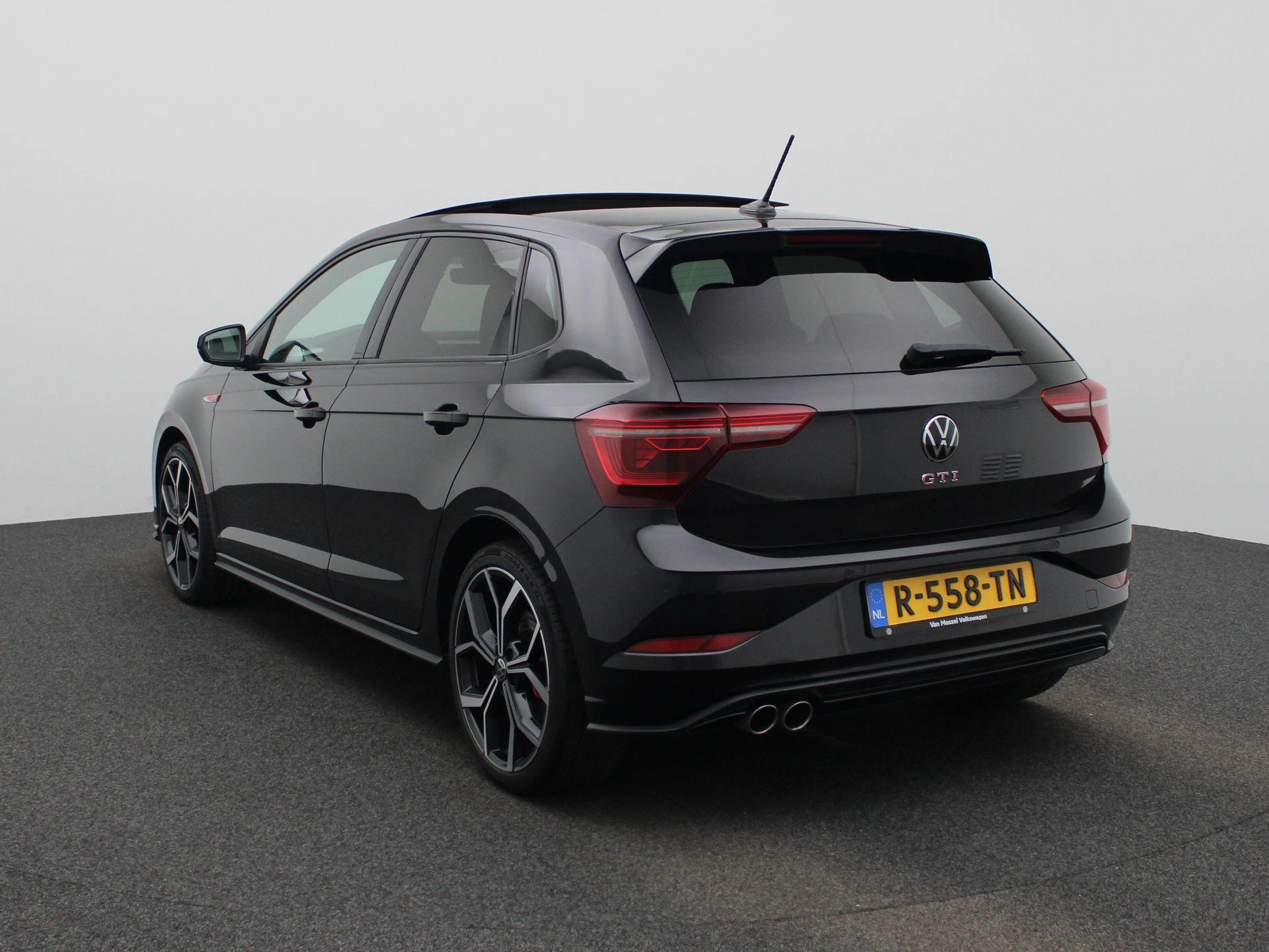 Volkswagen Polo 2.0 TSI GTI