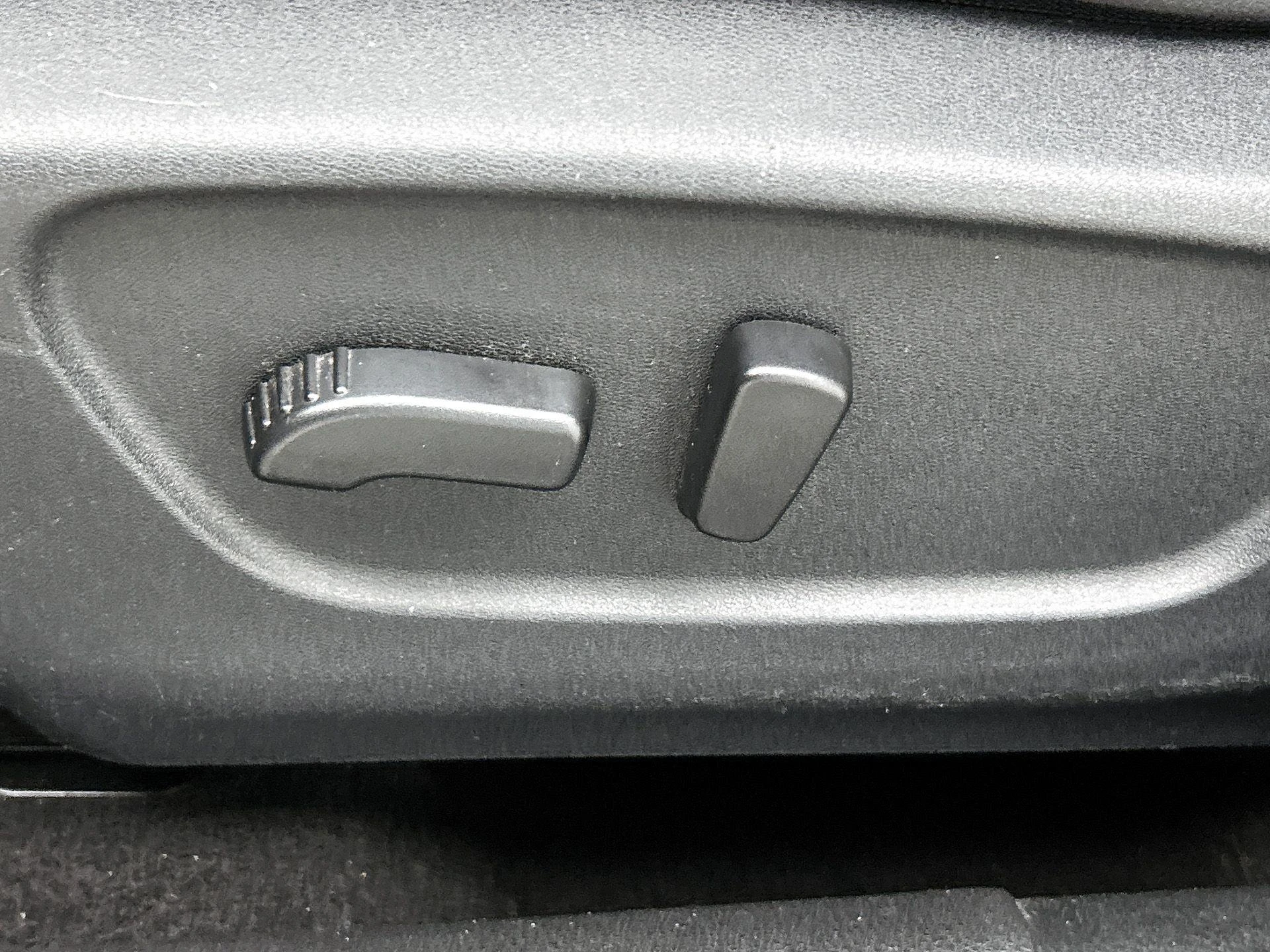 Nissan-QASHQAI-image-18