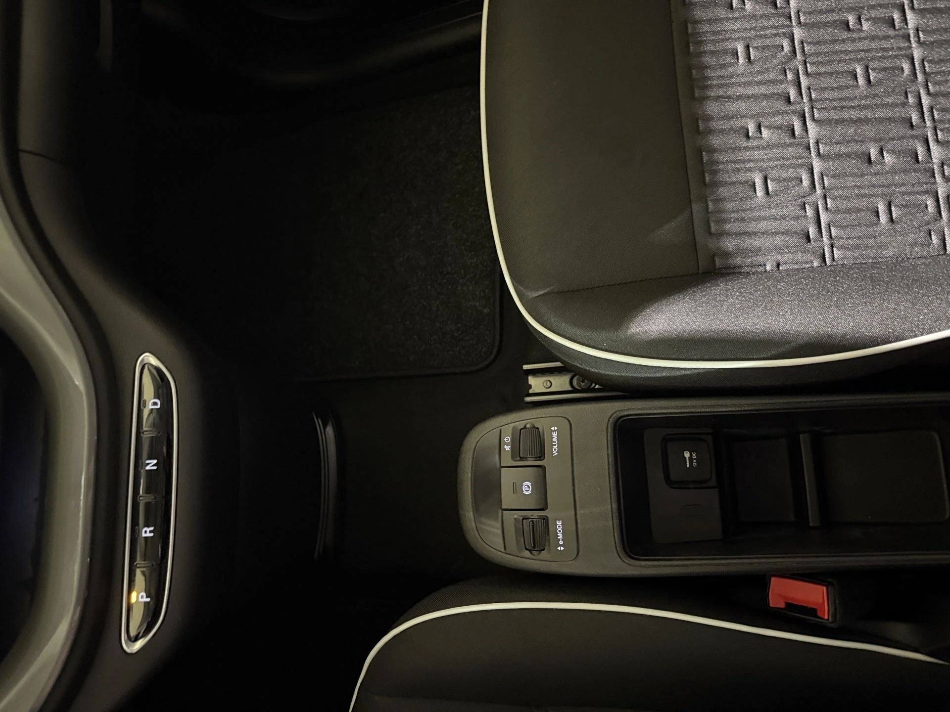 Fiat-500e-image-9