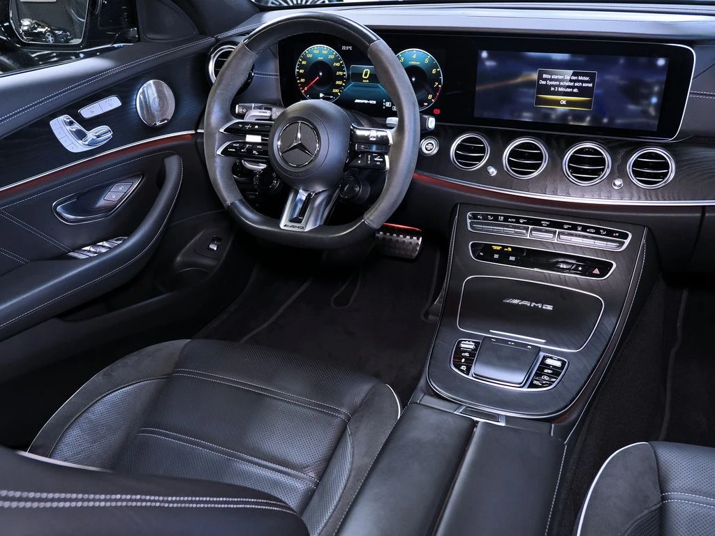 Mercedes-AMG-E-Klasse 63 S AMG-image-8