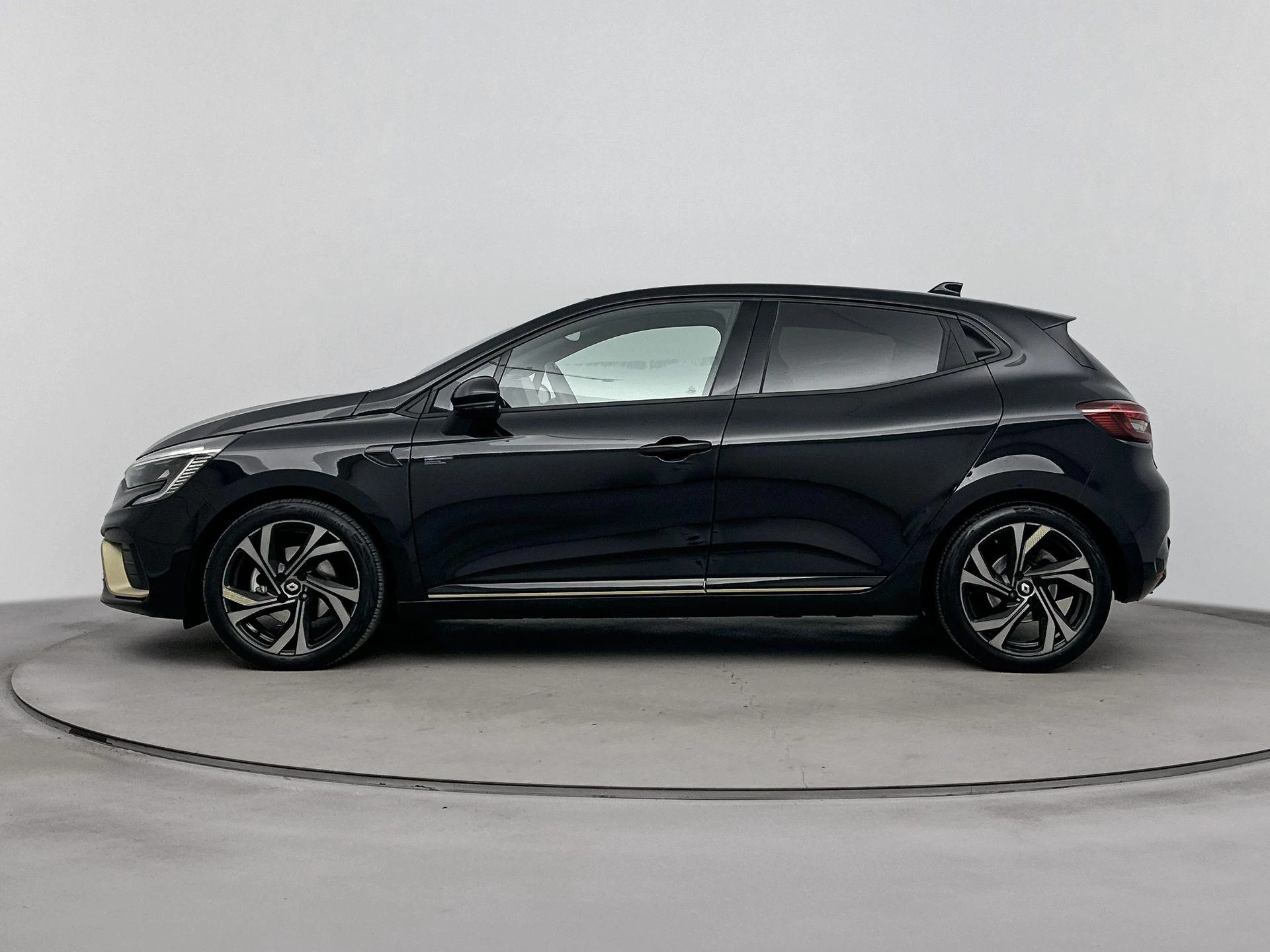 Renault Clio 1.6 E-Tech Hybrid 145Pk E-Tech Engineered