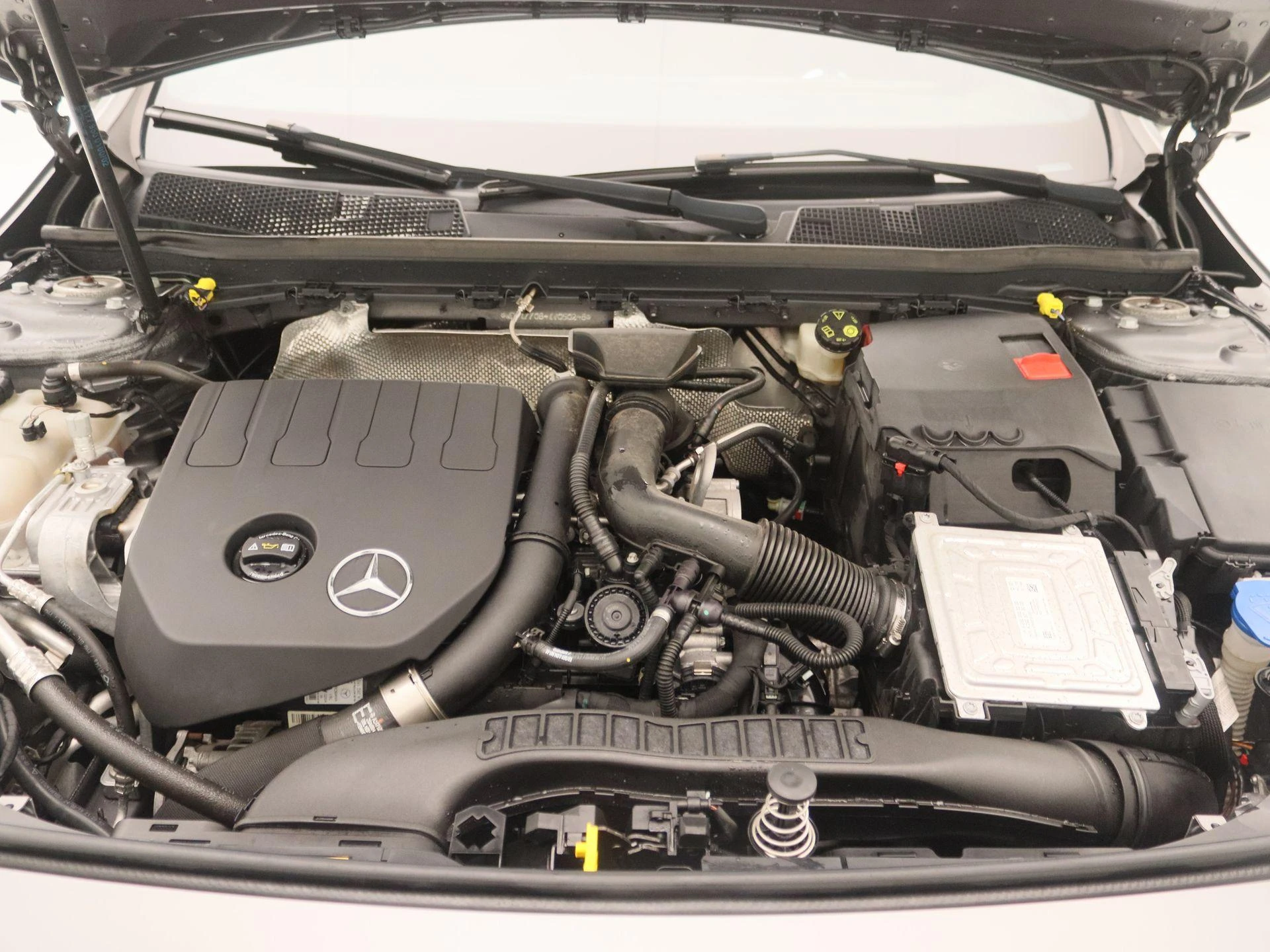 Mercedes-Benz-A-Klasse-image-27