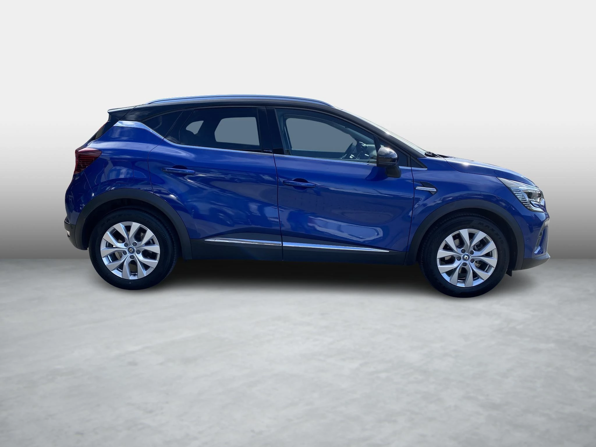 Renault-Captur-image-2