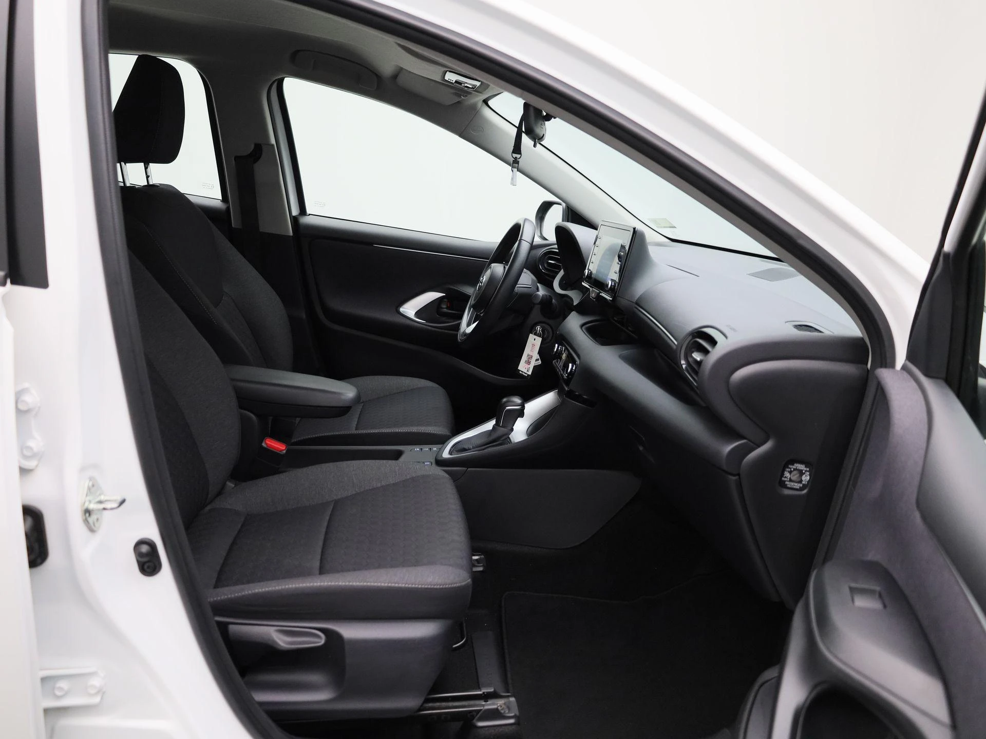 Toyota-Yaris-image-28