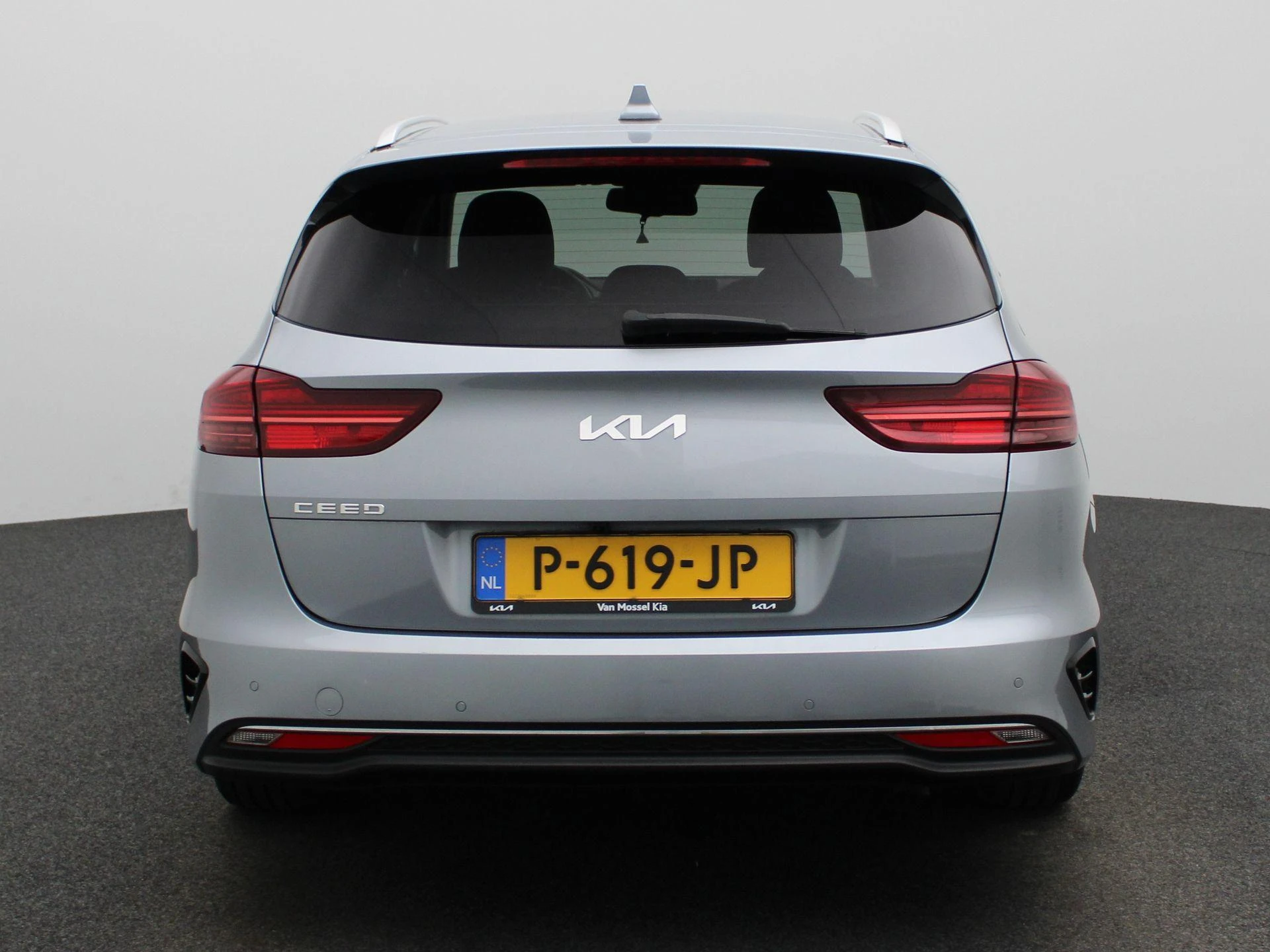Kia-Ceed Sportswagon-image-4