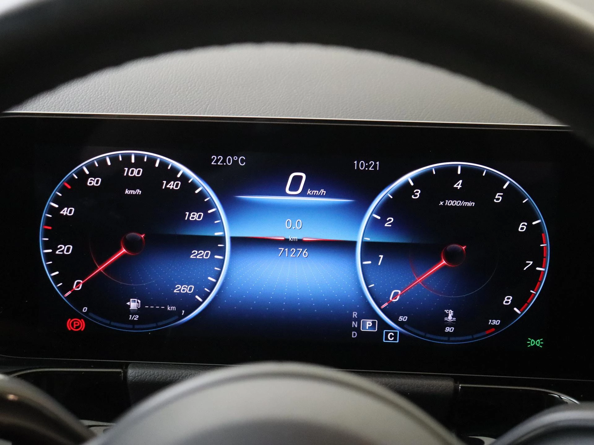 Mercedes-Benz-B-Klasse-image-11