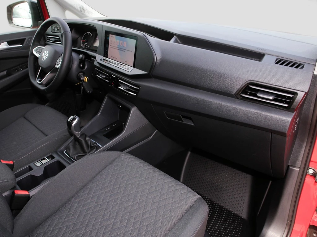 Volkswagen-Caddy-image-6