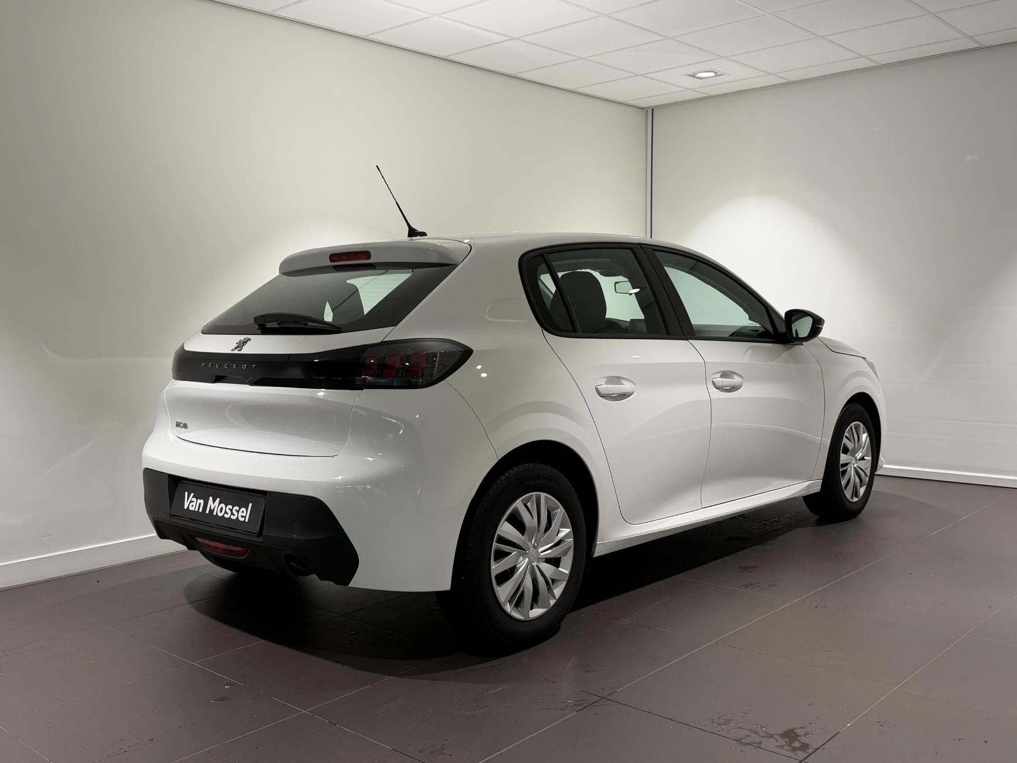 Peugeot-208-image-3