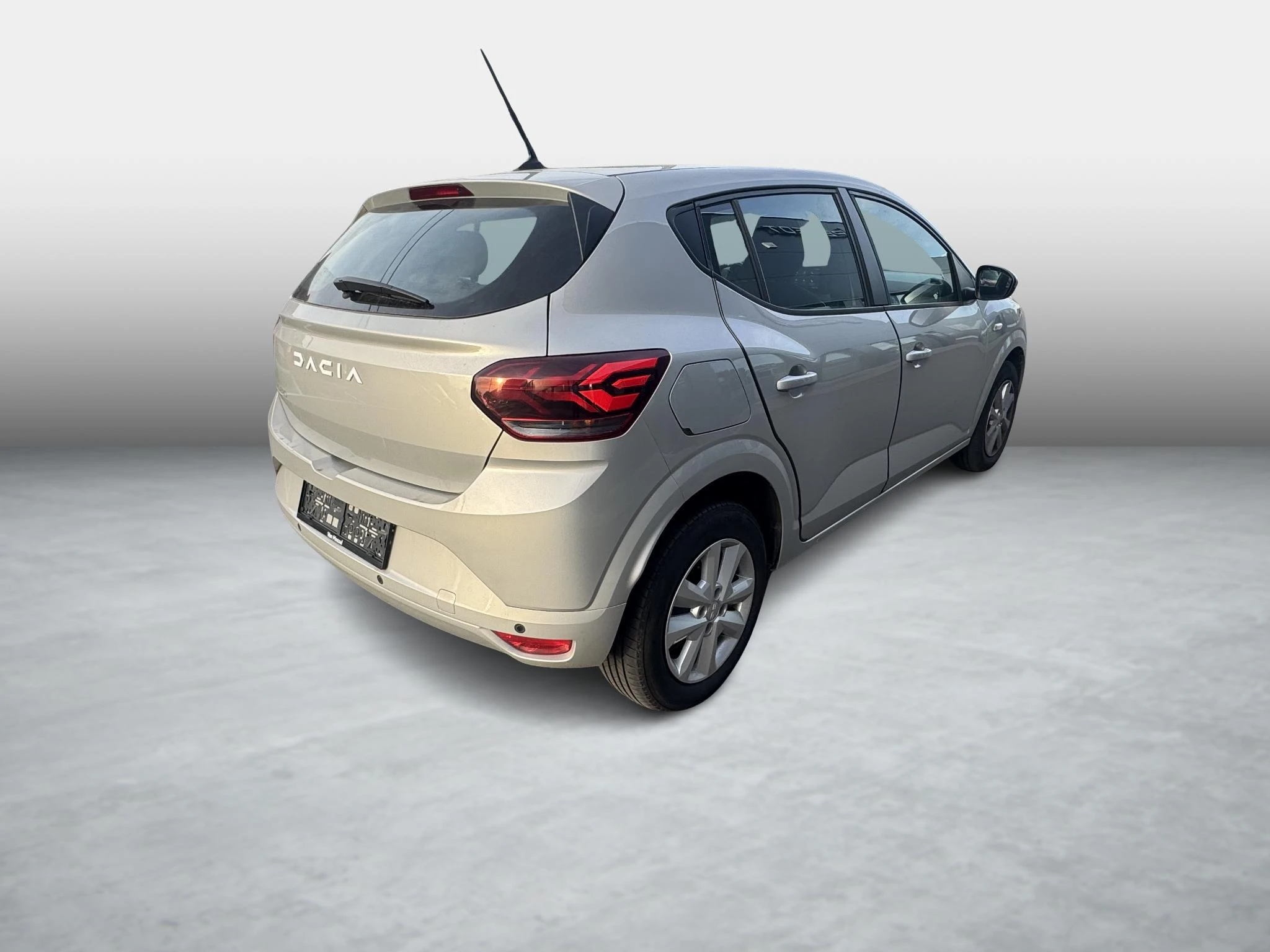 Dacia-Sandero-image-5
