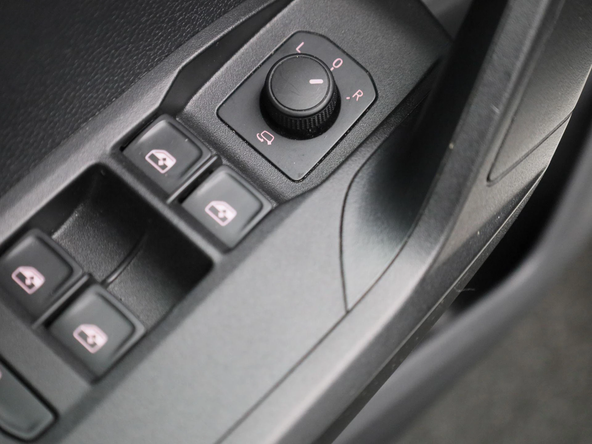 SEAT-Ibiza-image-26
