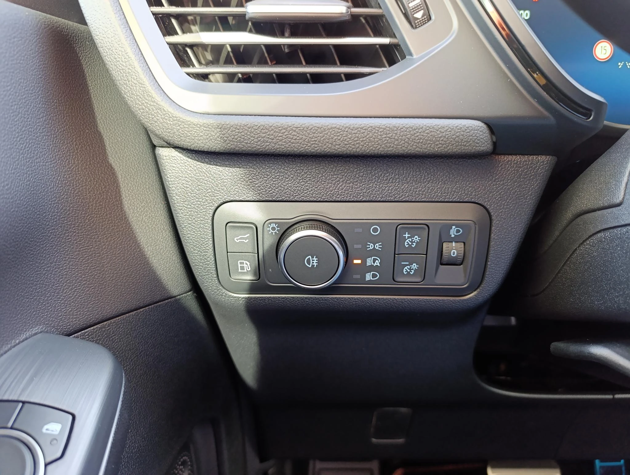 Ford-Kuga-image-22