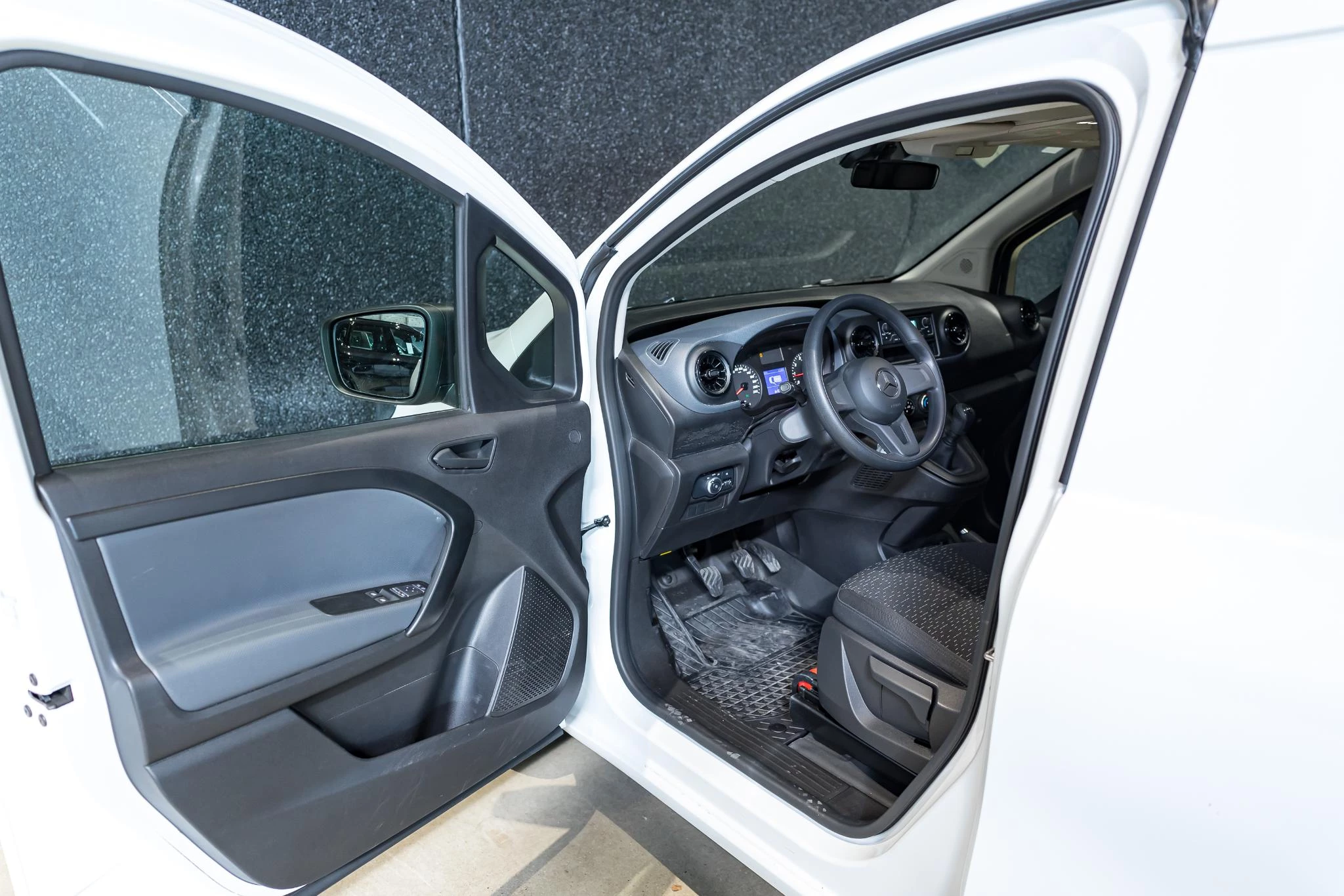 Mercedes-Benz-Citan-image-5