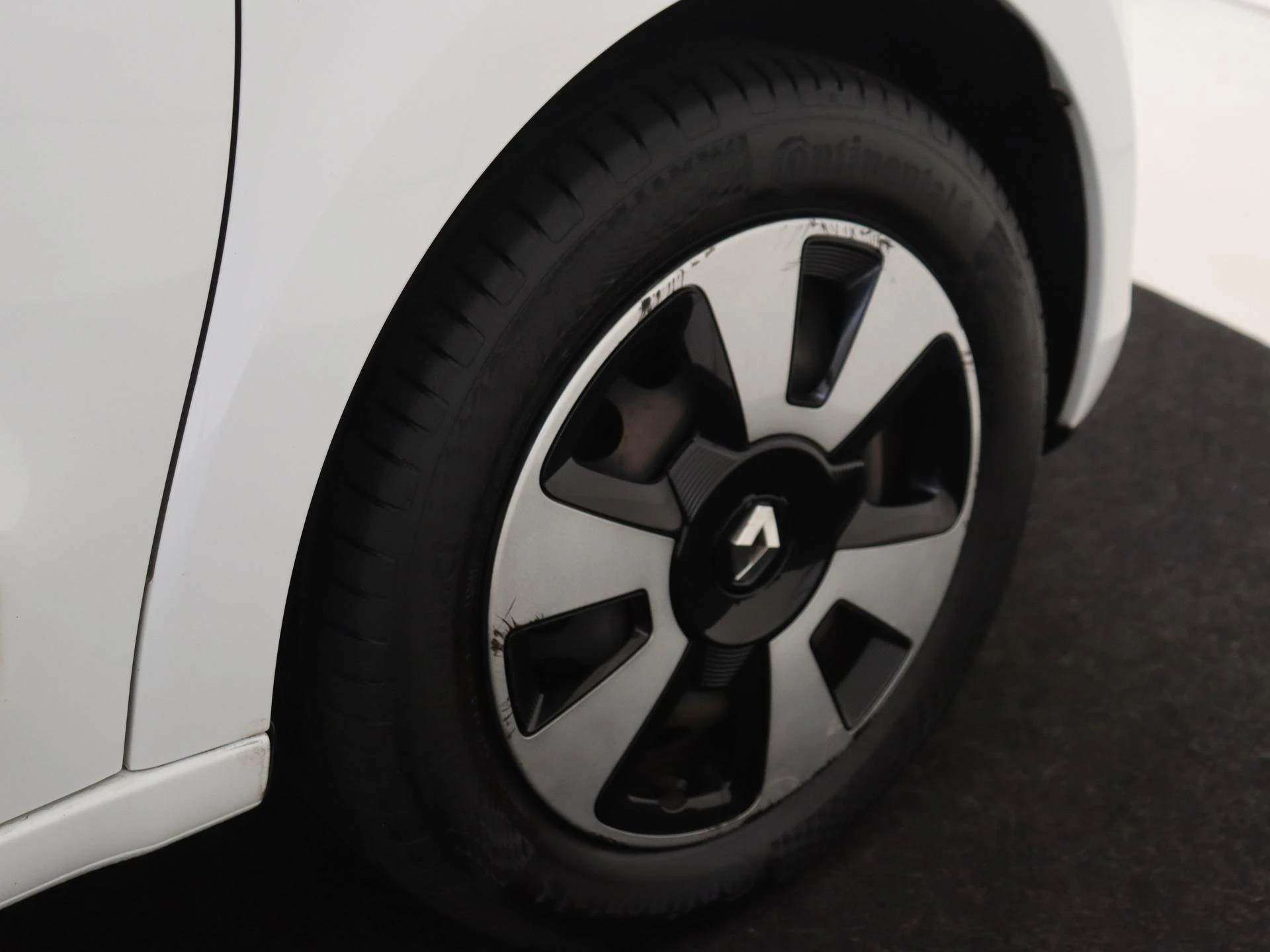 Renault-Twingo-image-23