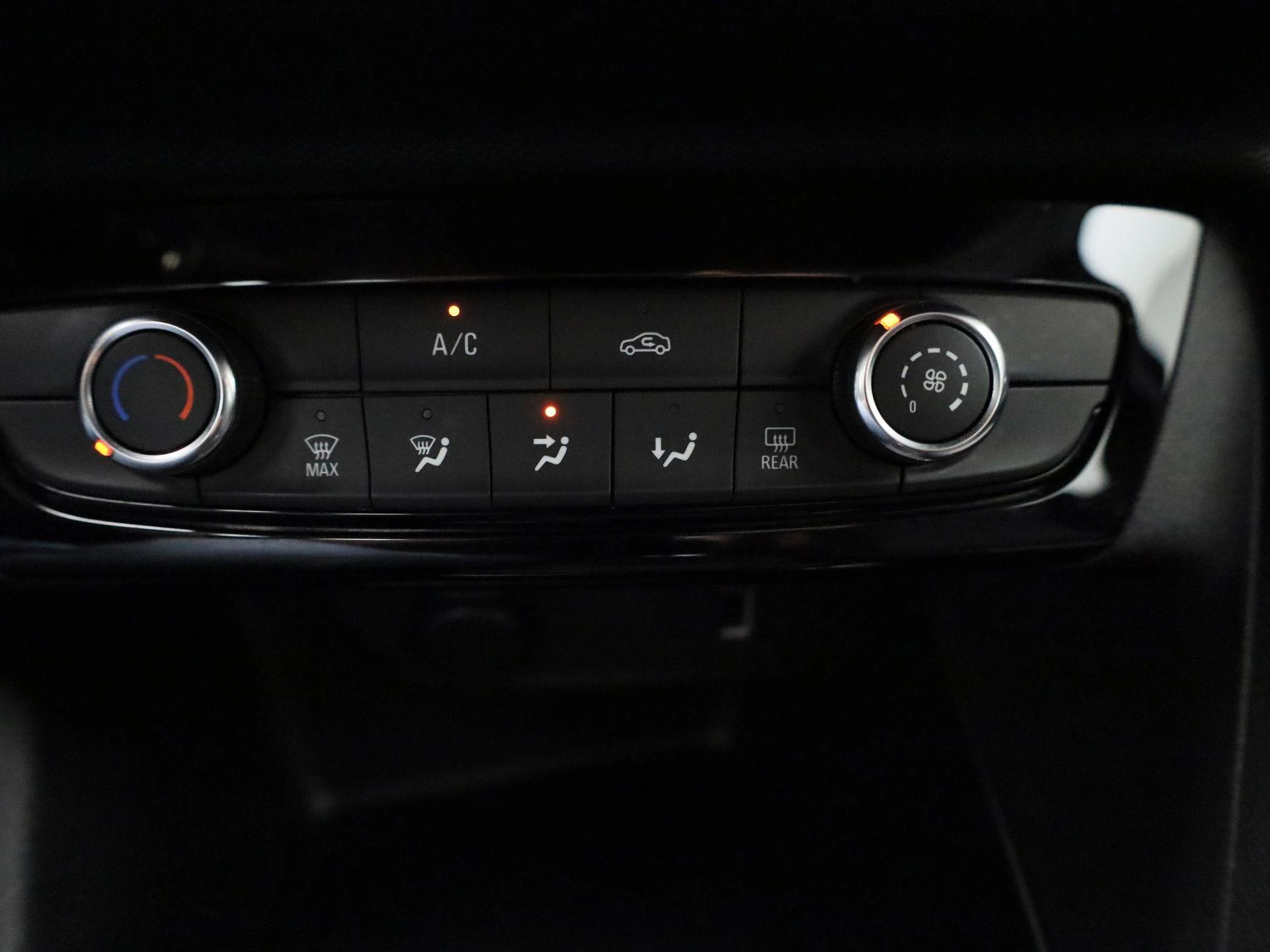Opel-Corsa-image-20