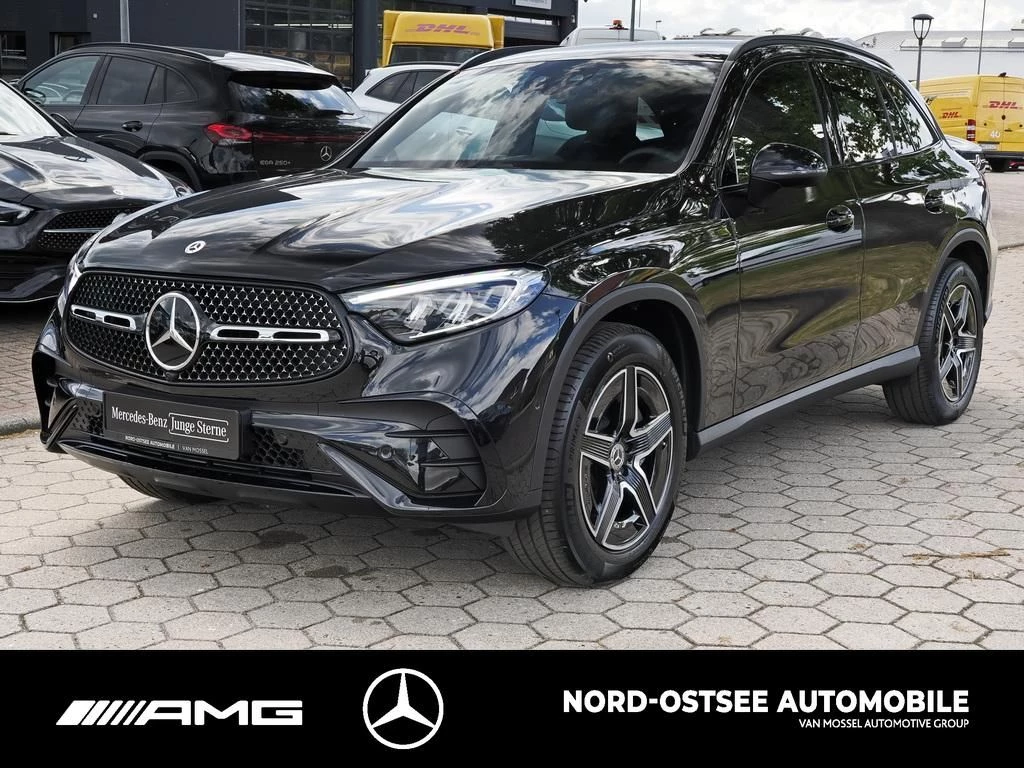 Mercedes-Benz GLC 300 d AMG 4M AHK NIGHT DISTRONIC MBUX AMG LineX254 GLC 300 d AMG 4M AHK NIGHT DISTRONIC MBUX AMG Line