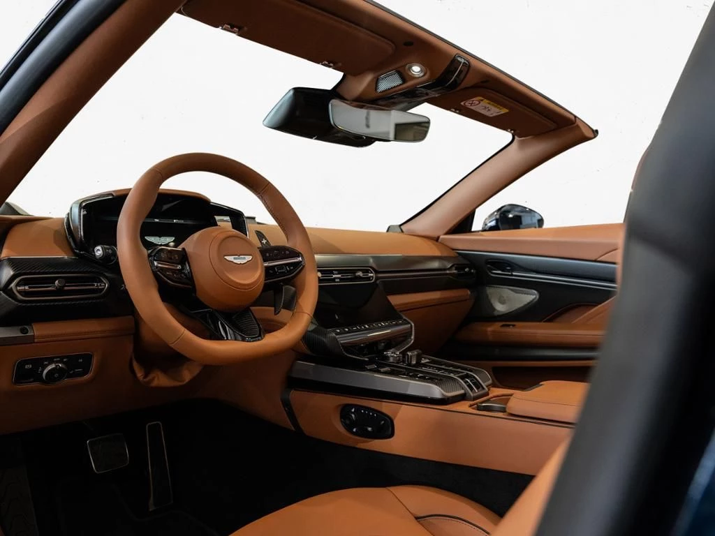 Aston Martin Vanquish Volante Aston Martin Hamburg