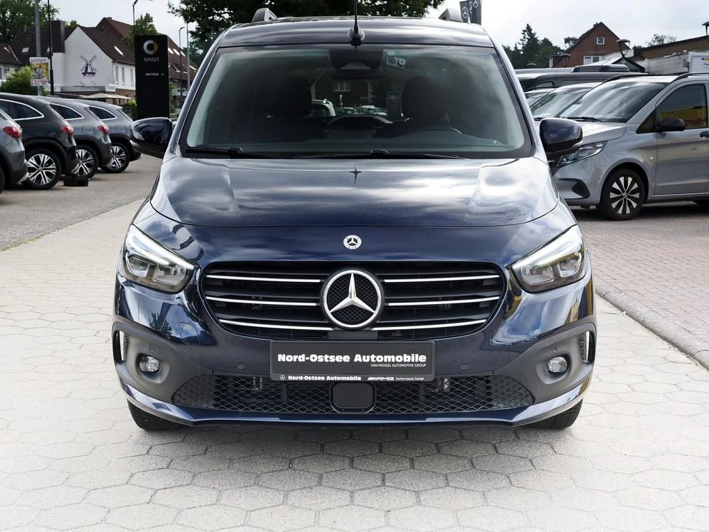 Mercedes-Benz-T-Klasse 180 d-image-3