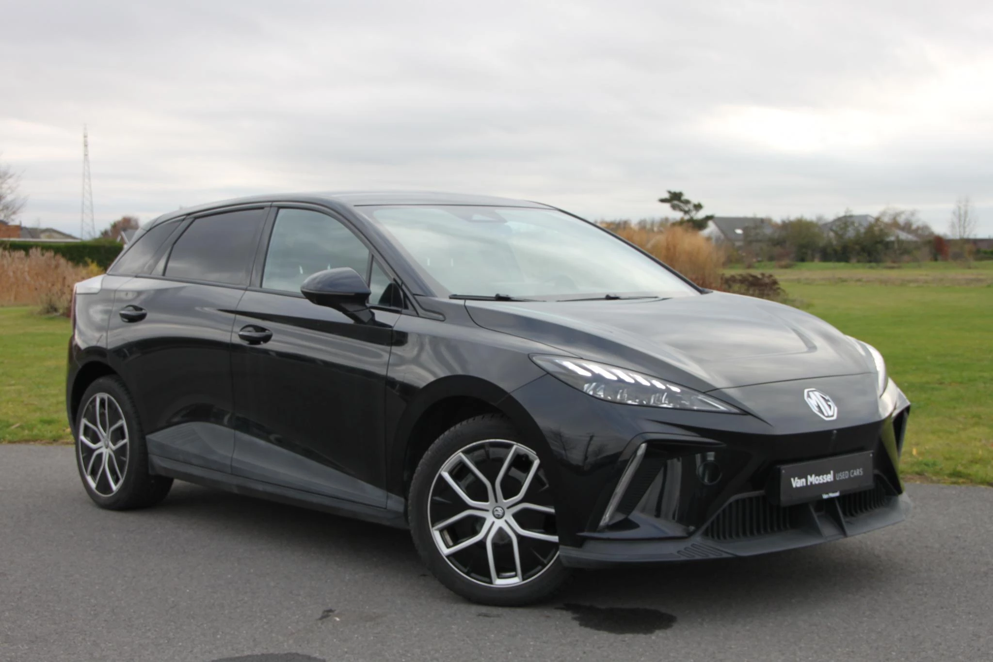 MG MG4 64 kWh Luxury