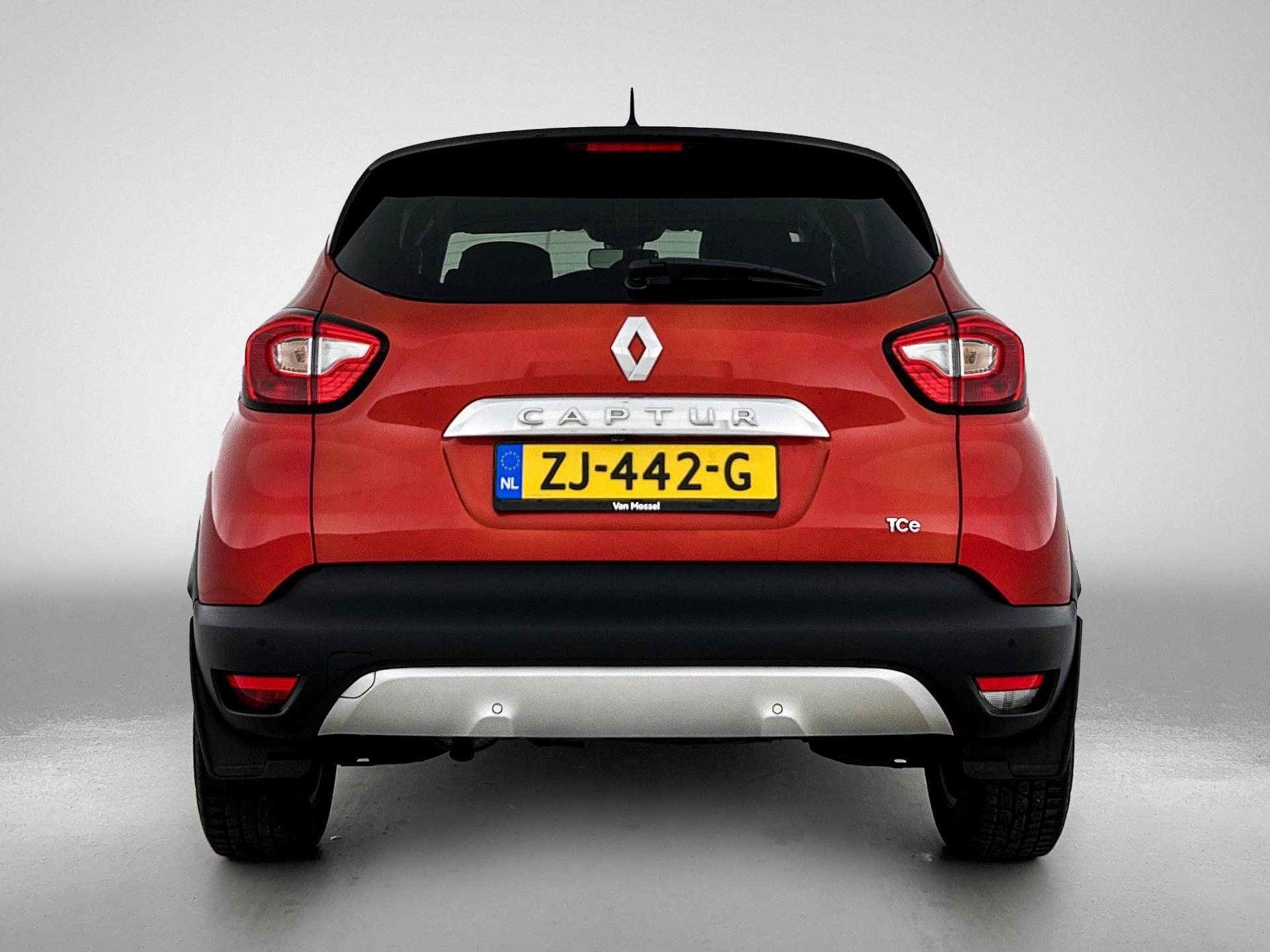 Renault-Captur-image-2